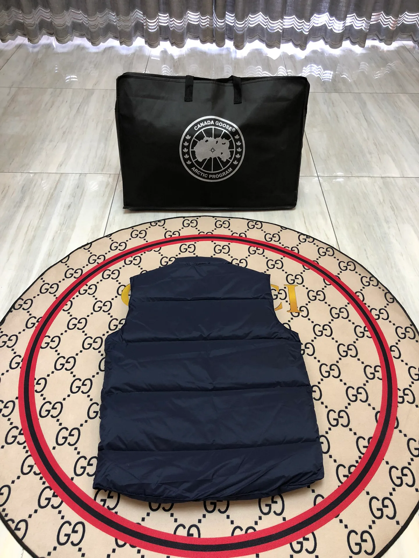 Жилеты Женские Canada Goose 1294394