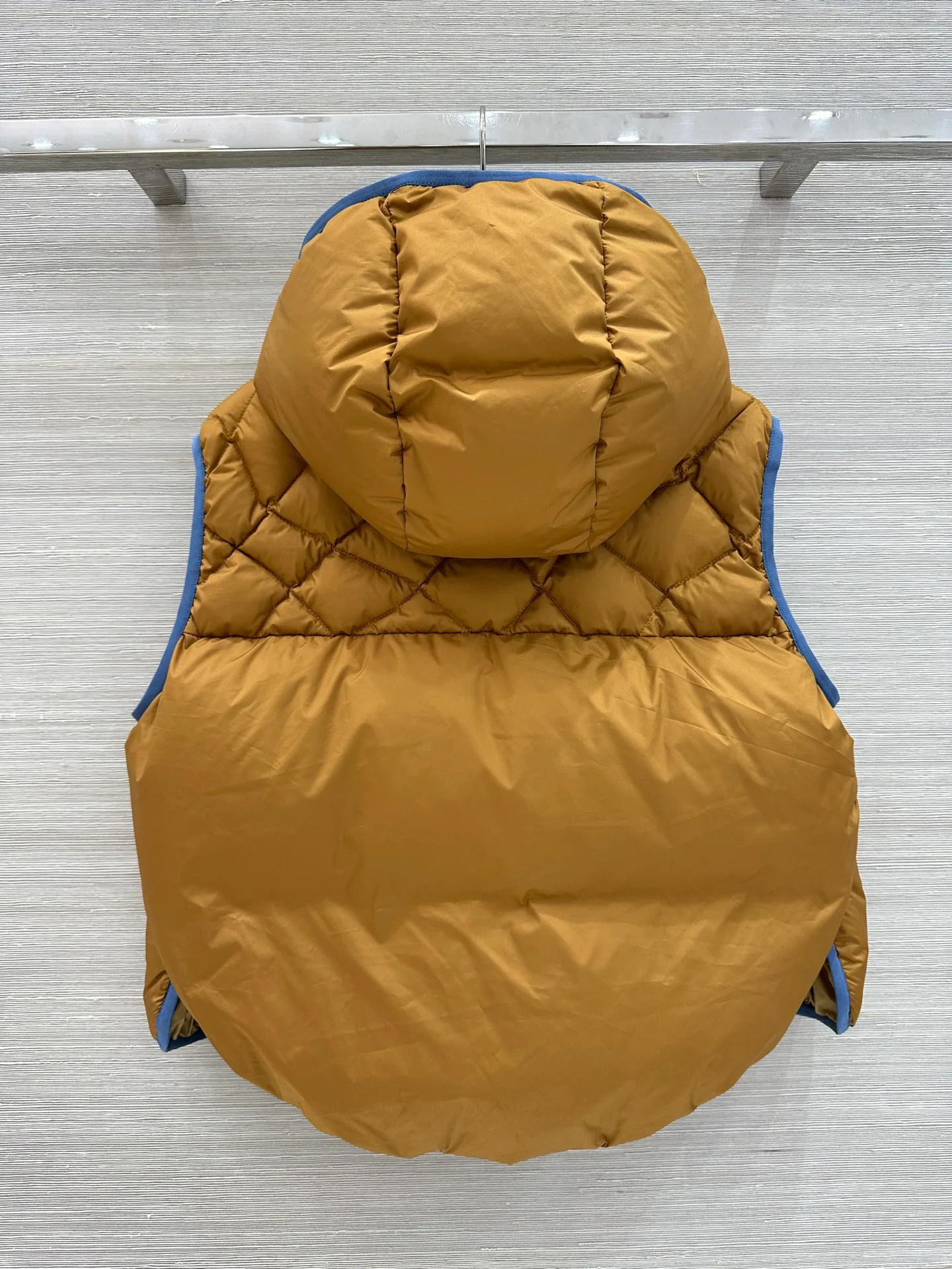 Жилеты Женские Moncler 18403765