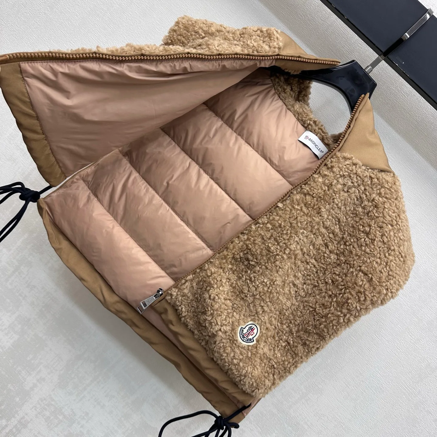 Жилеты Женские Moncler 18279122