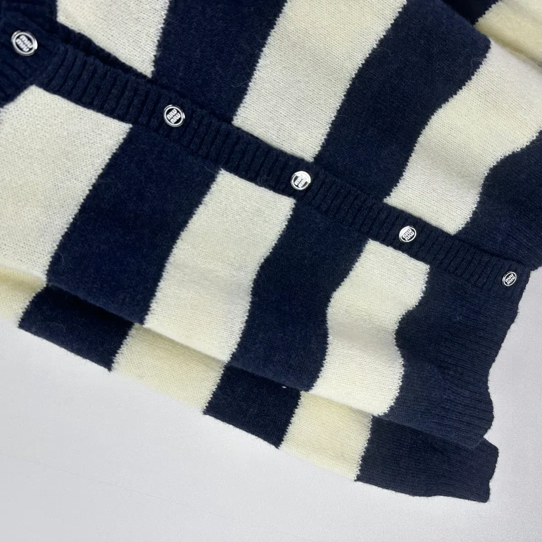 Джемперы И Свитеры Женские Miu Miu 2942927