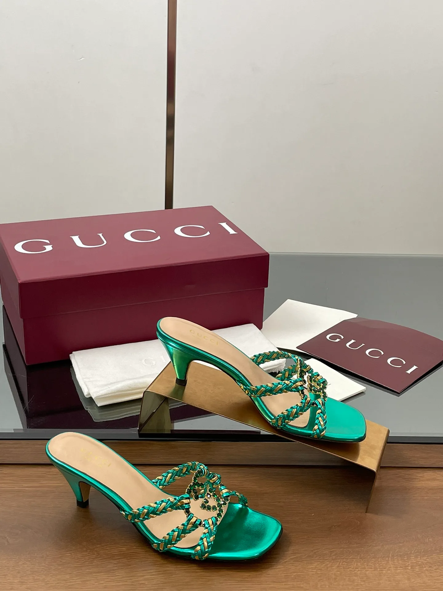 Босоножки Женские Gucci 11507567