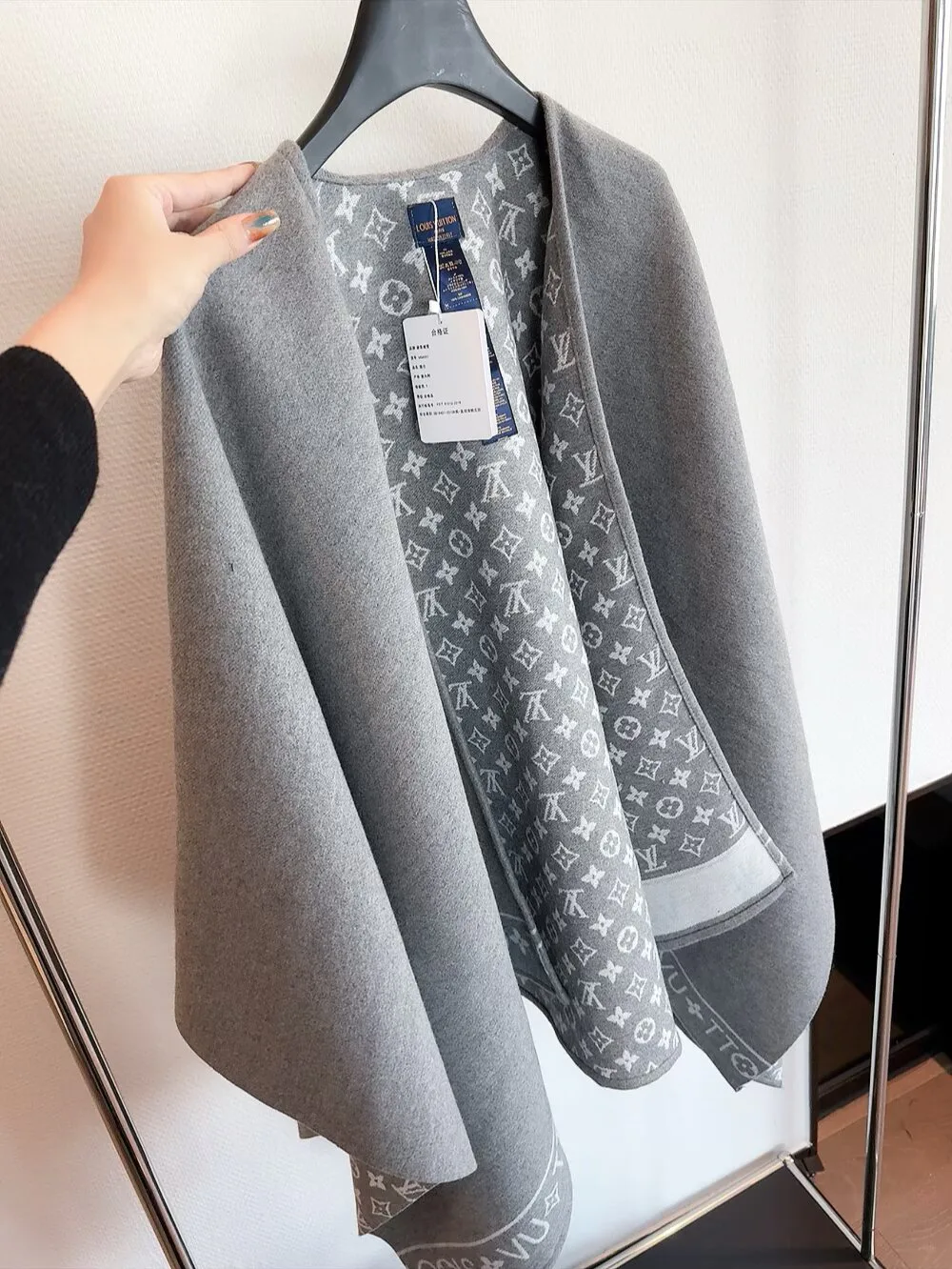 Пальто Женские Louis Vuitton 5073799