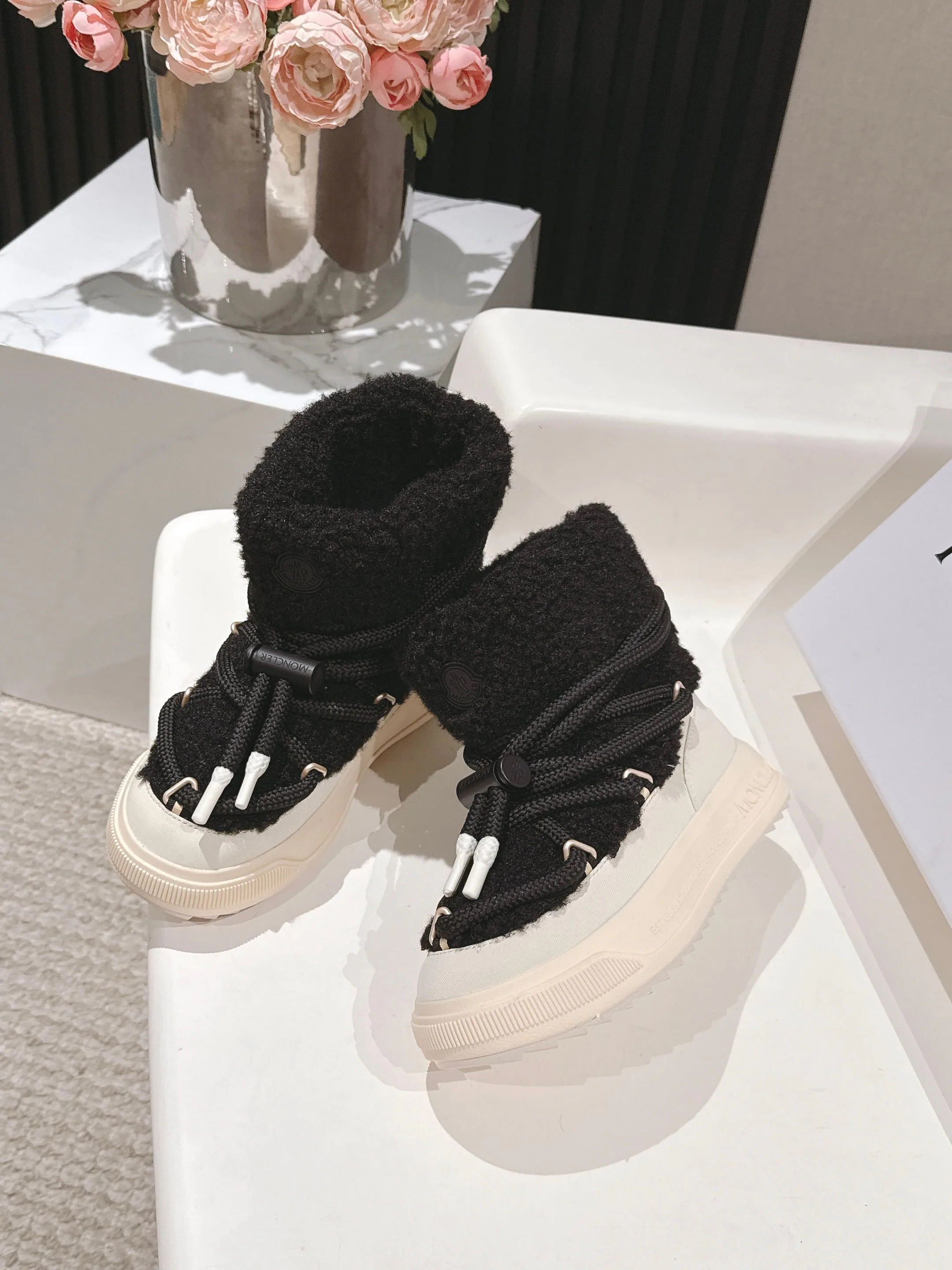 Угги Женские Moncler 805015