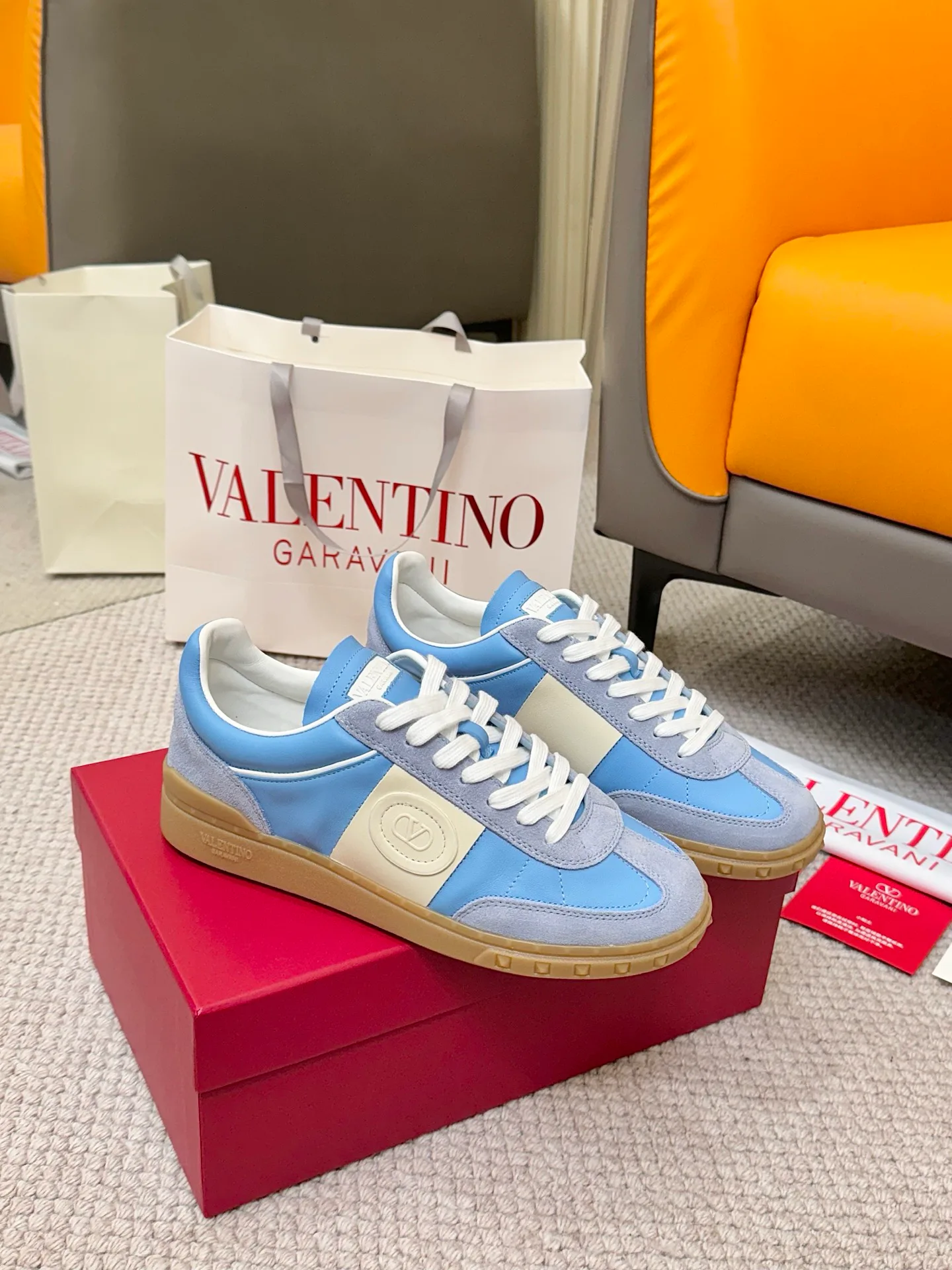 Кроссовки Женские Valentino 2628171