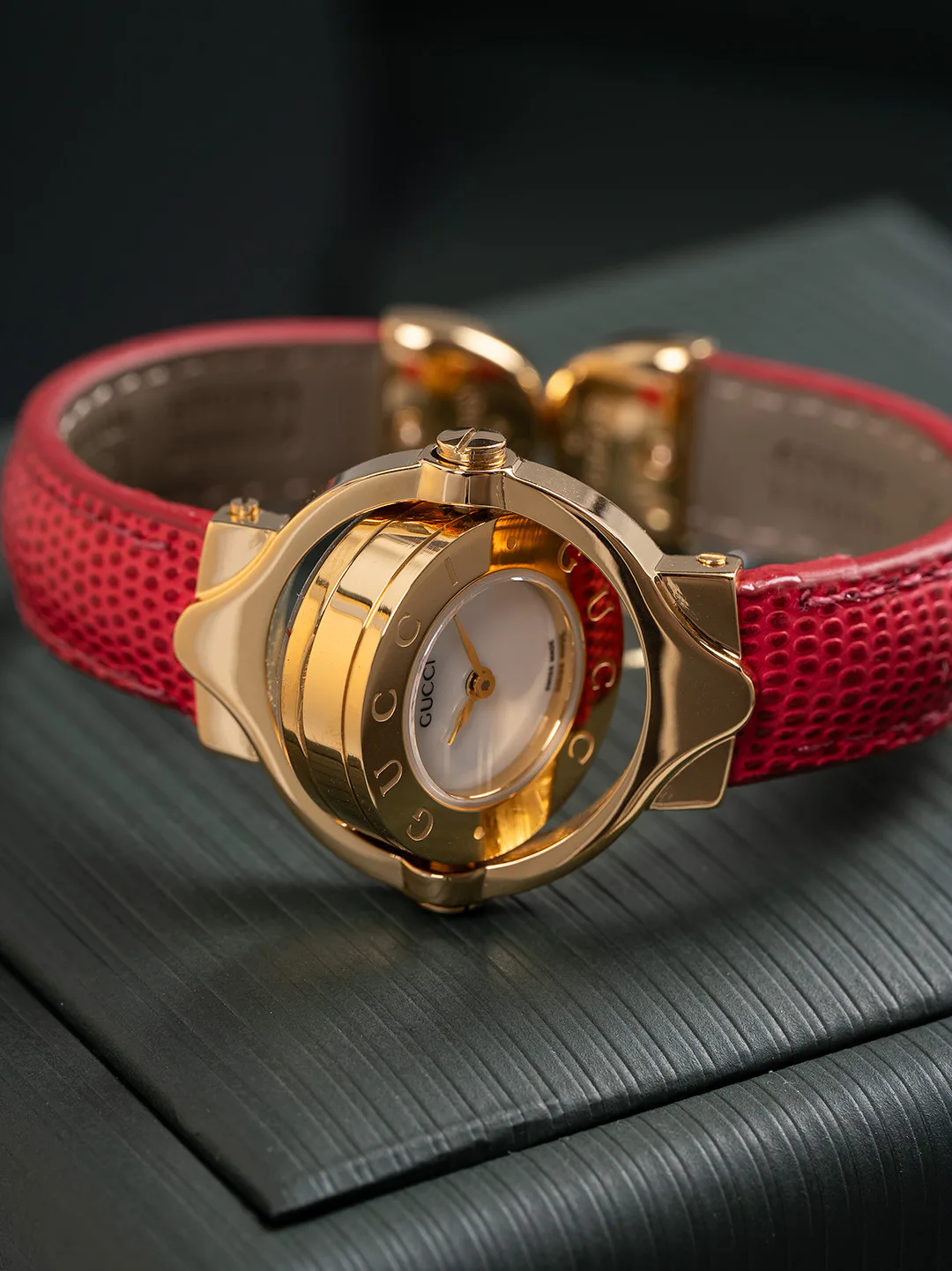 Часы Женские Gucci 18301209