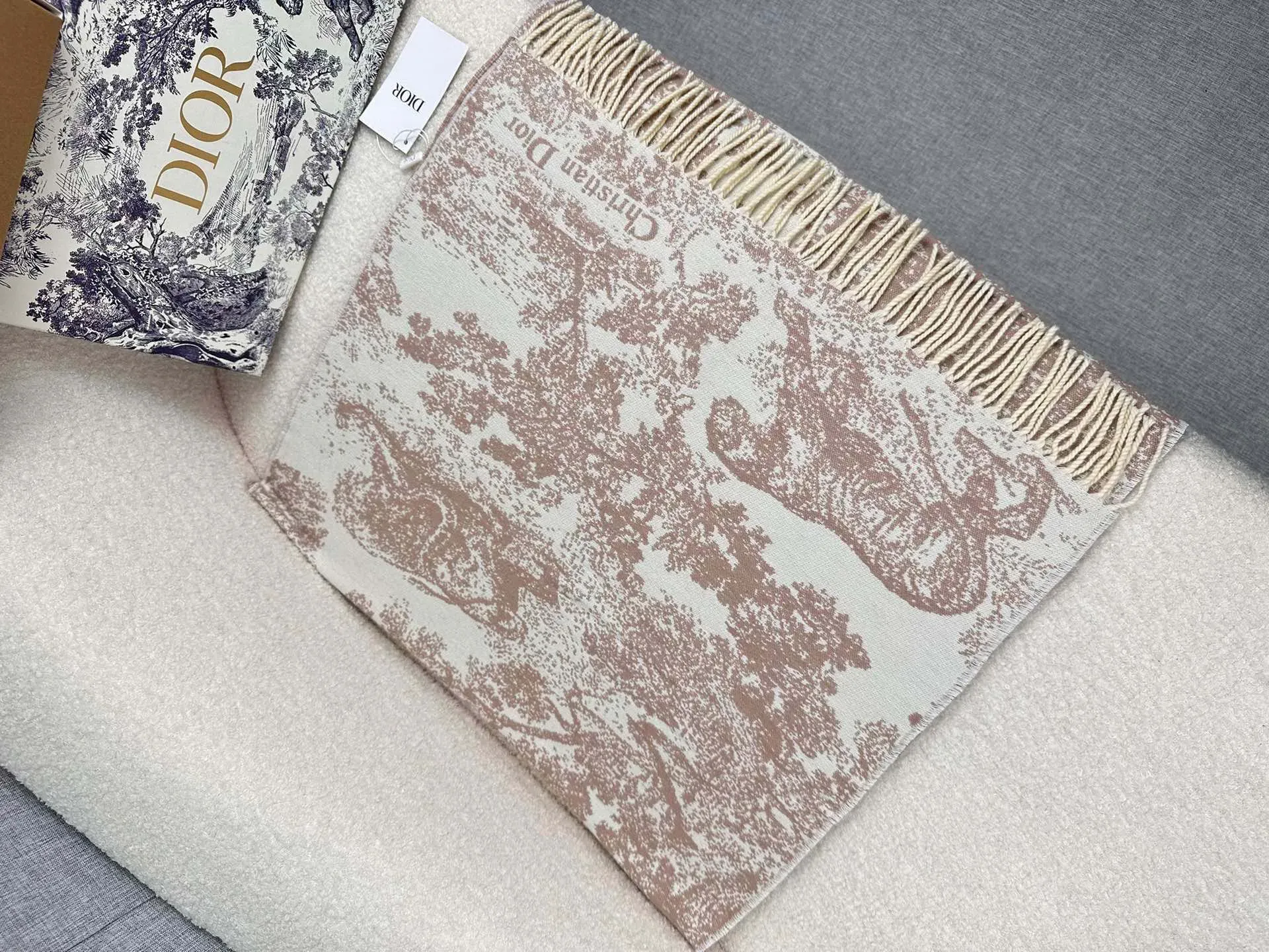 Шарфы Christian Dior 1152010