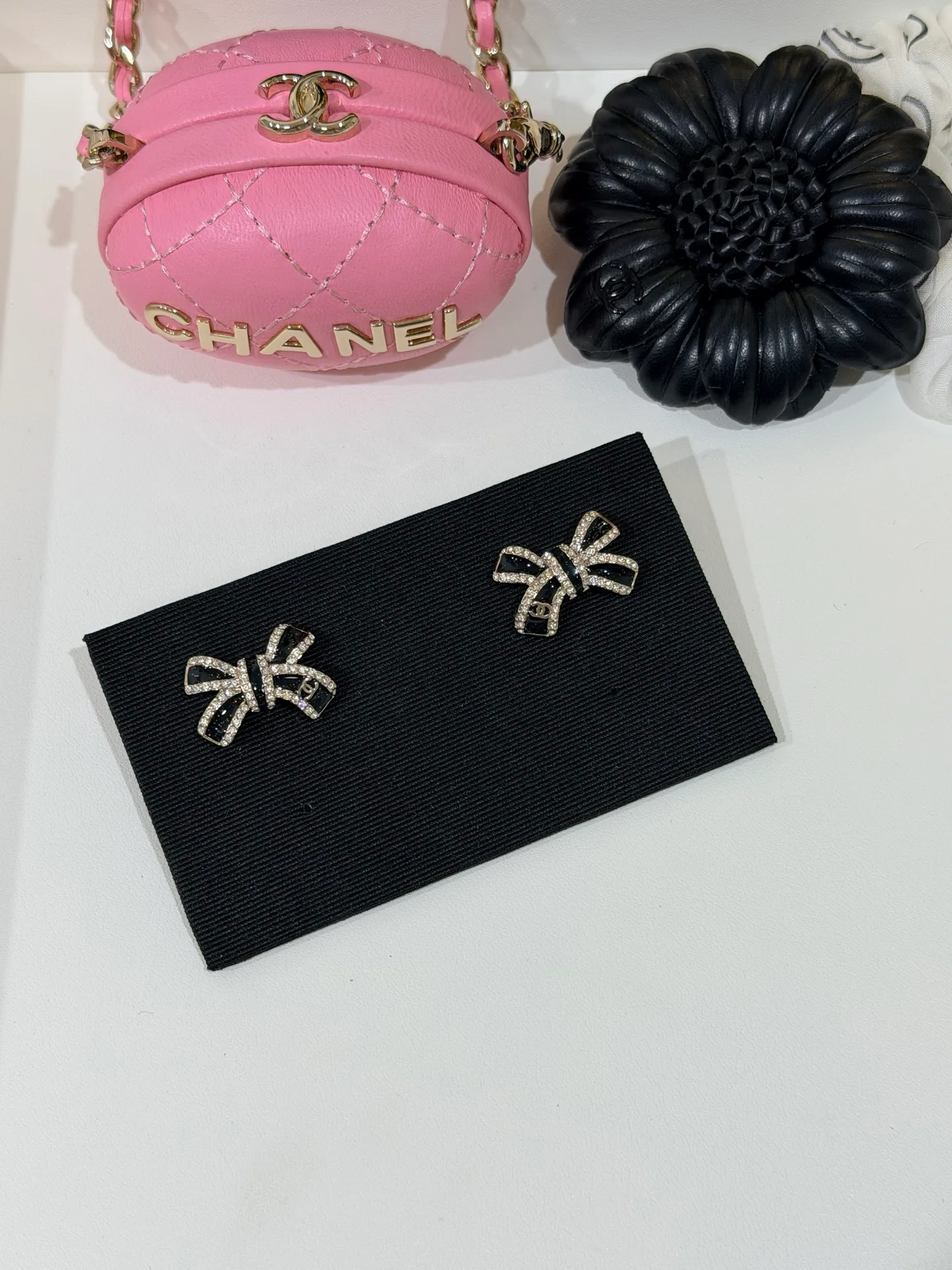 Бижутерия Chanel 18070310