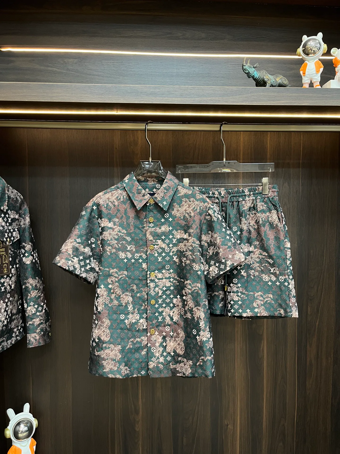 Костюмы Мужские Louis Vuitton 24126