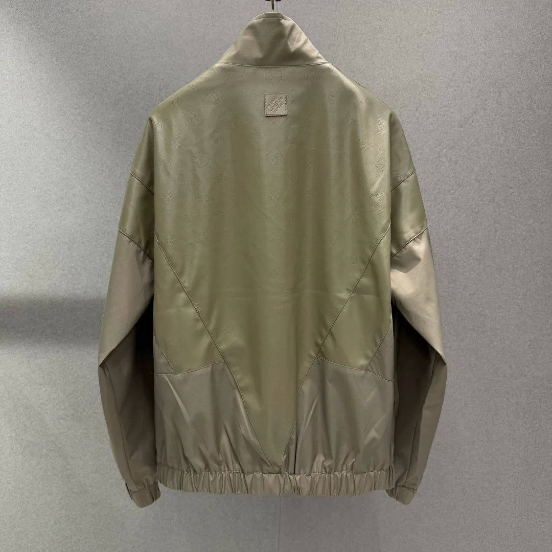 Куртки И Пуховики Мужские Louis Vuitton 17548749