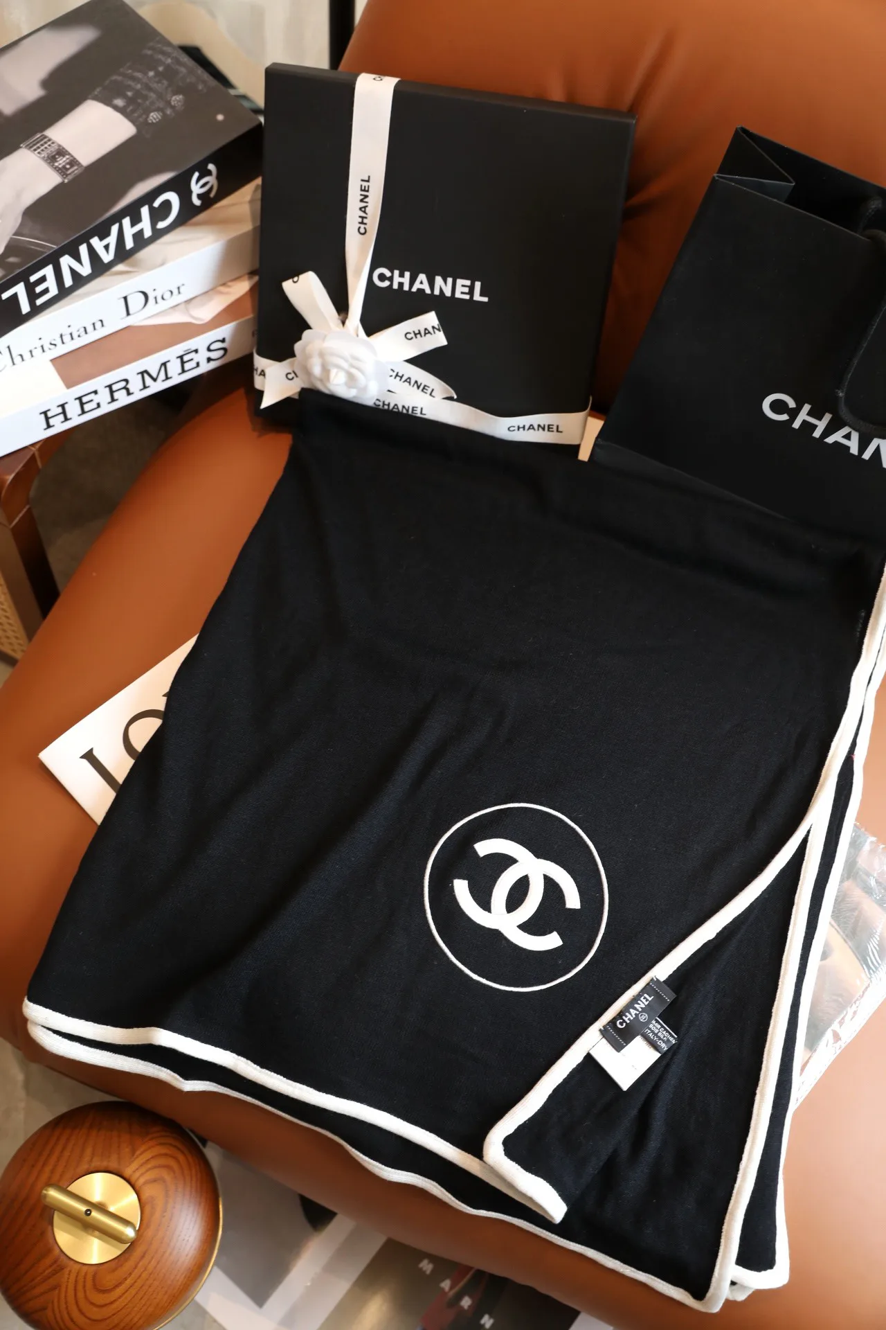 Шарфы Chanel 13478495