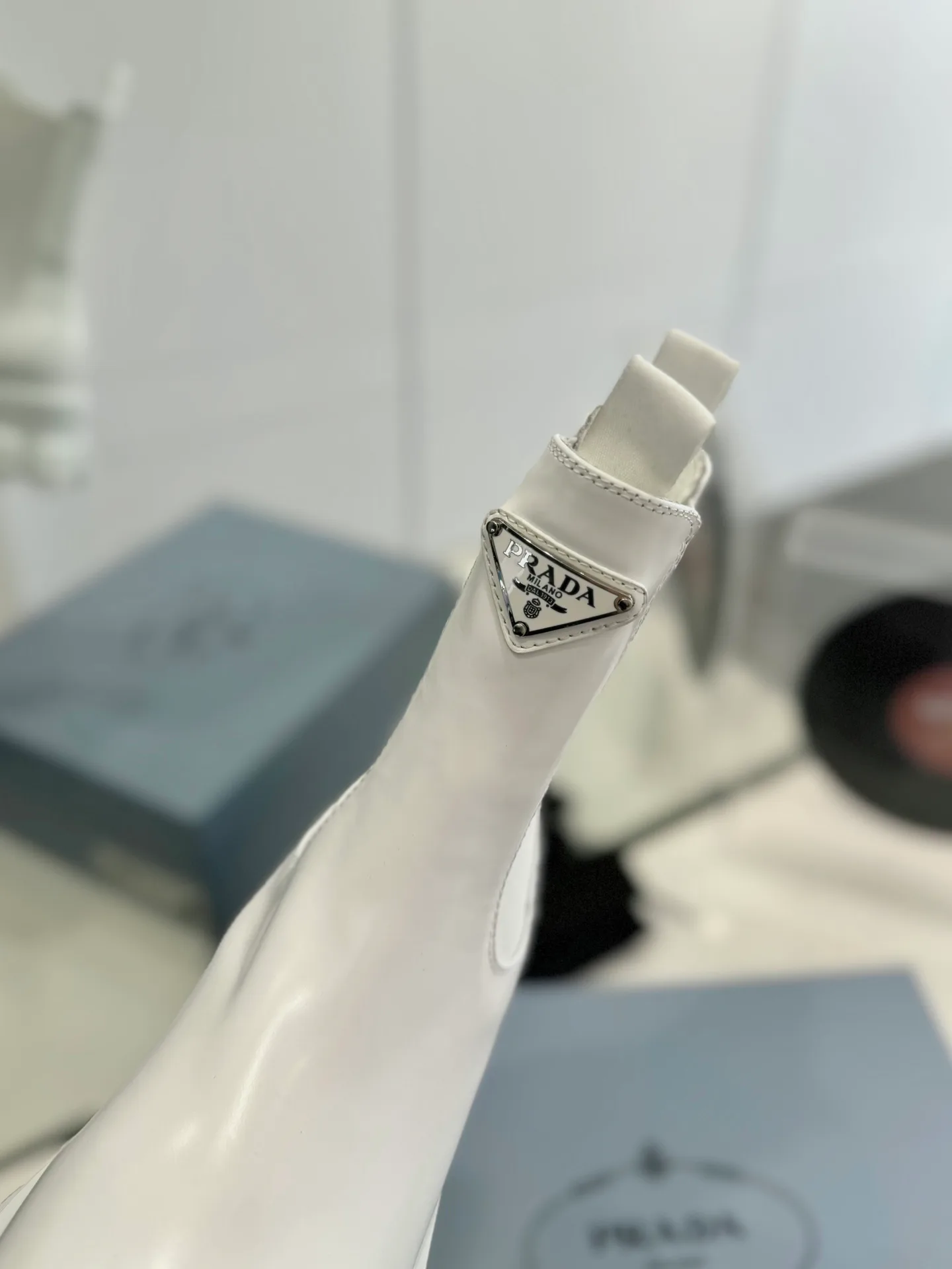 Ботинки Женские Prada 18367027