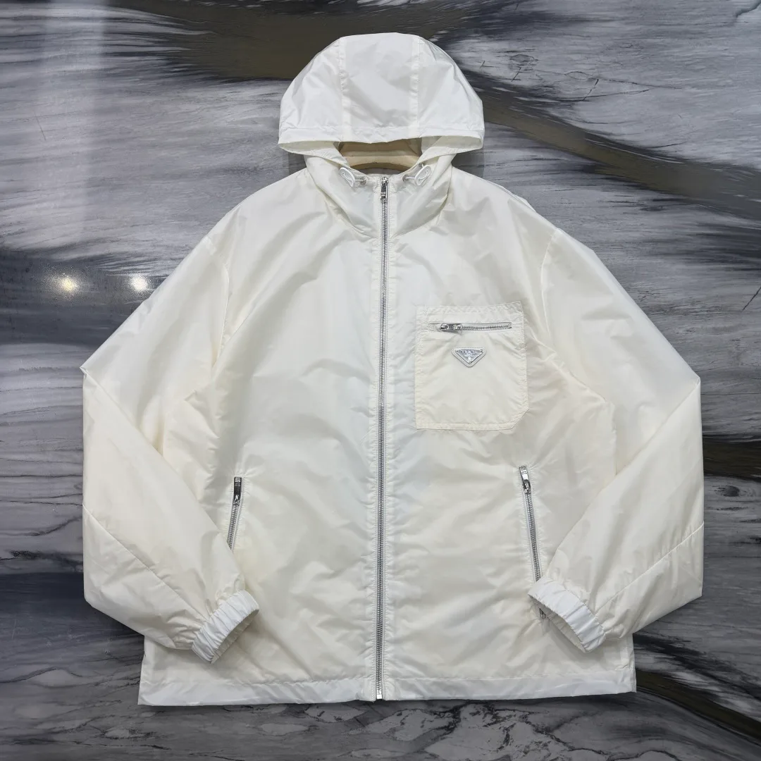 Куртки И Пуховики Мужские Prada 11209546