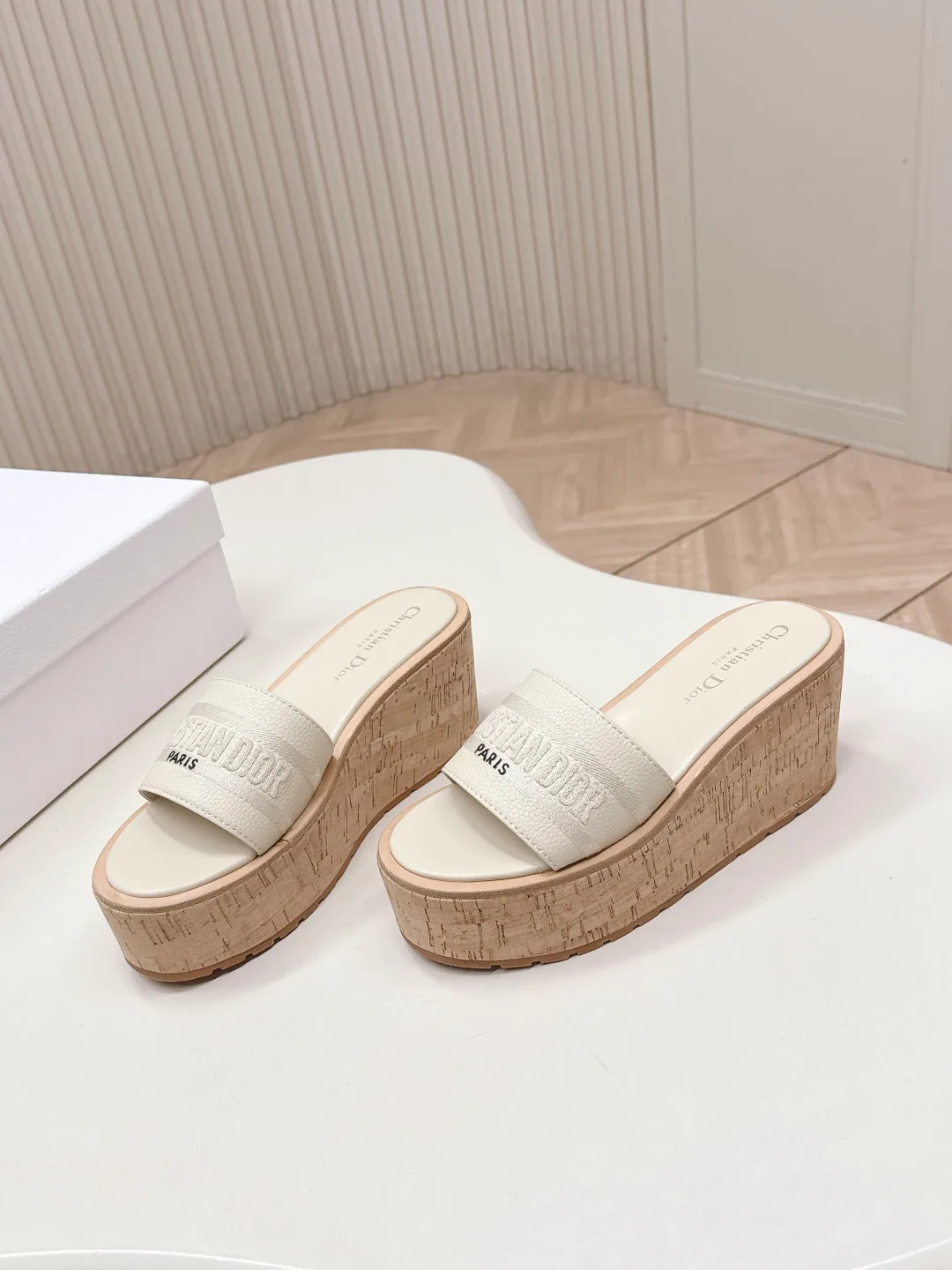 Босоножки Женские Christian Dior 11594971