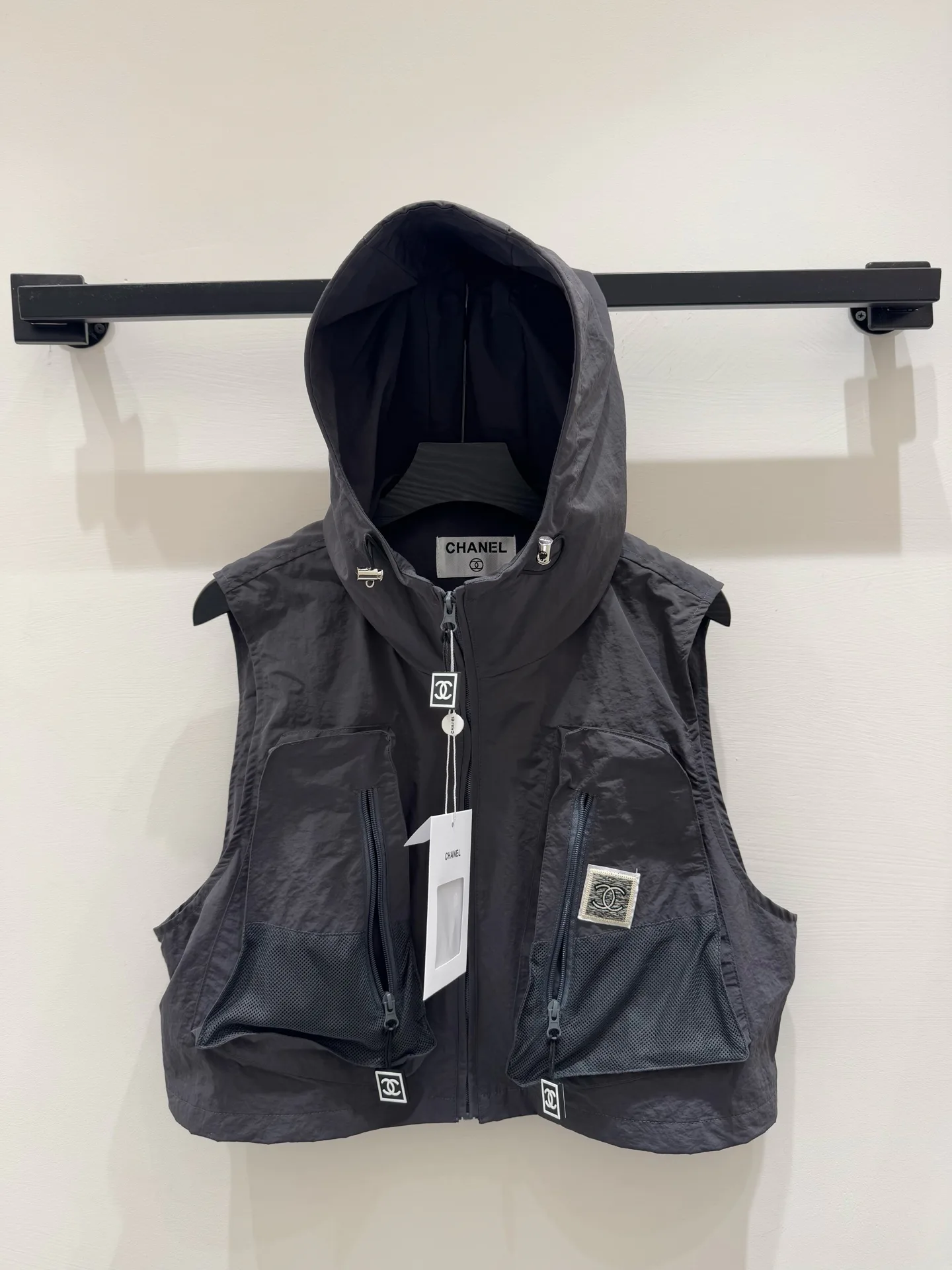 Жилеты Женские Chanel 12625484