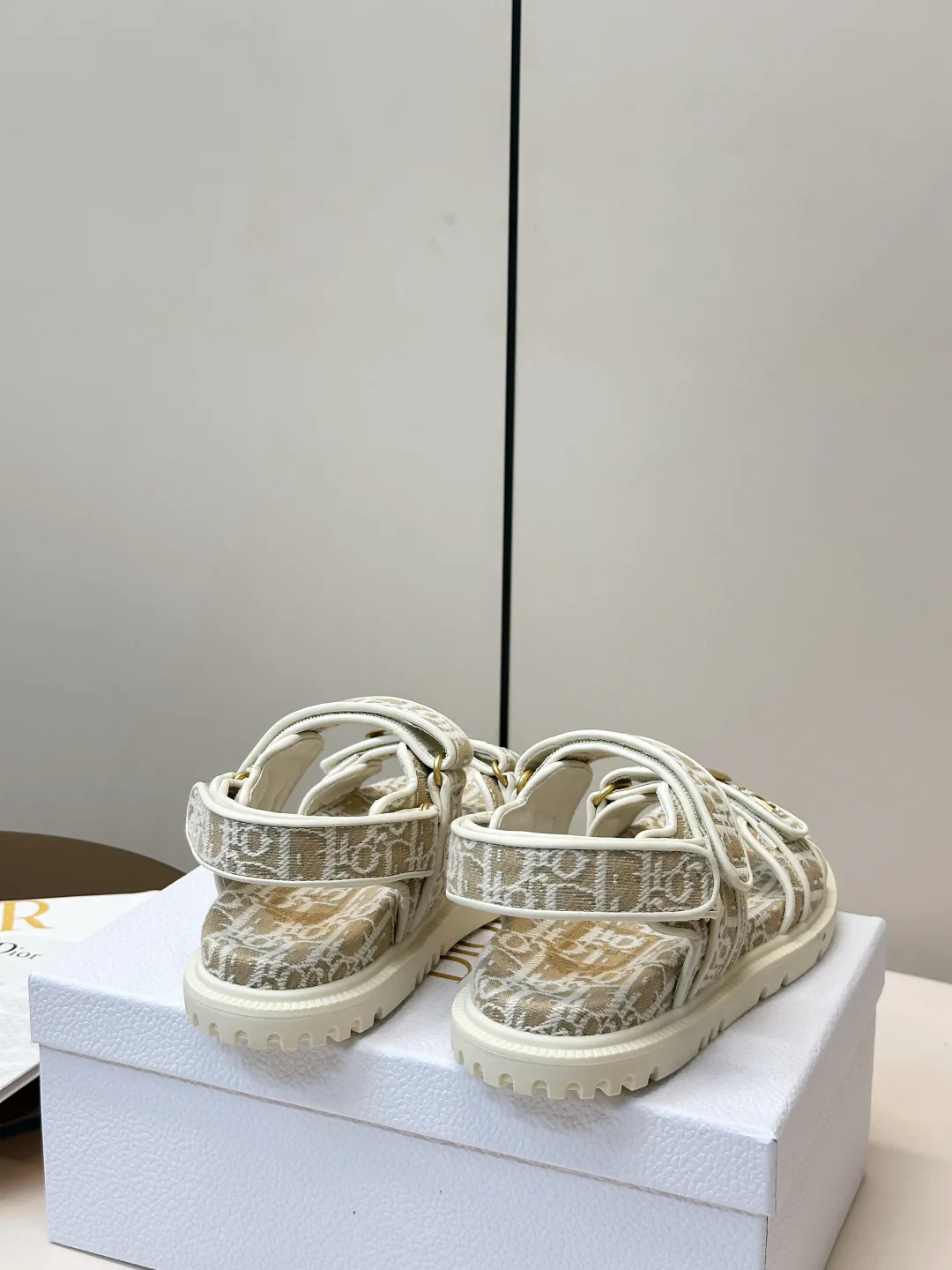 Сандалии Женские Christian Dior 15355013