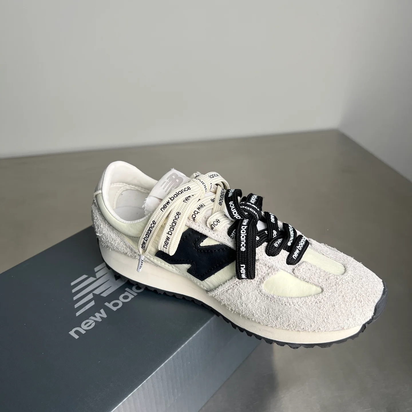 Кроссовки Женские New Balance 32725