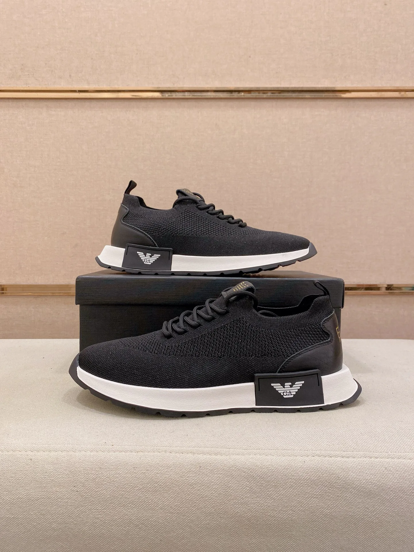 Кроссовки Мужские Armani 13293857