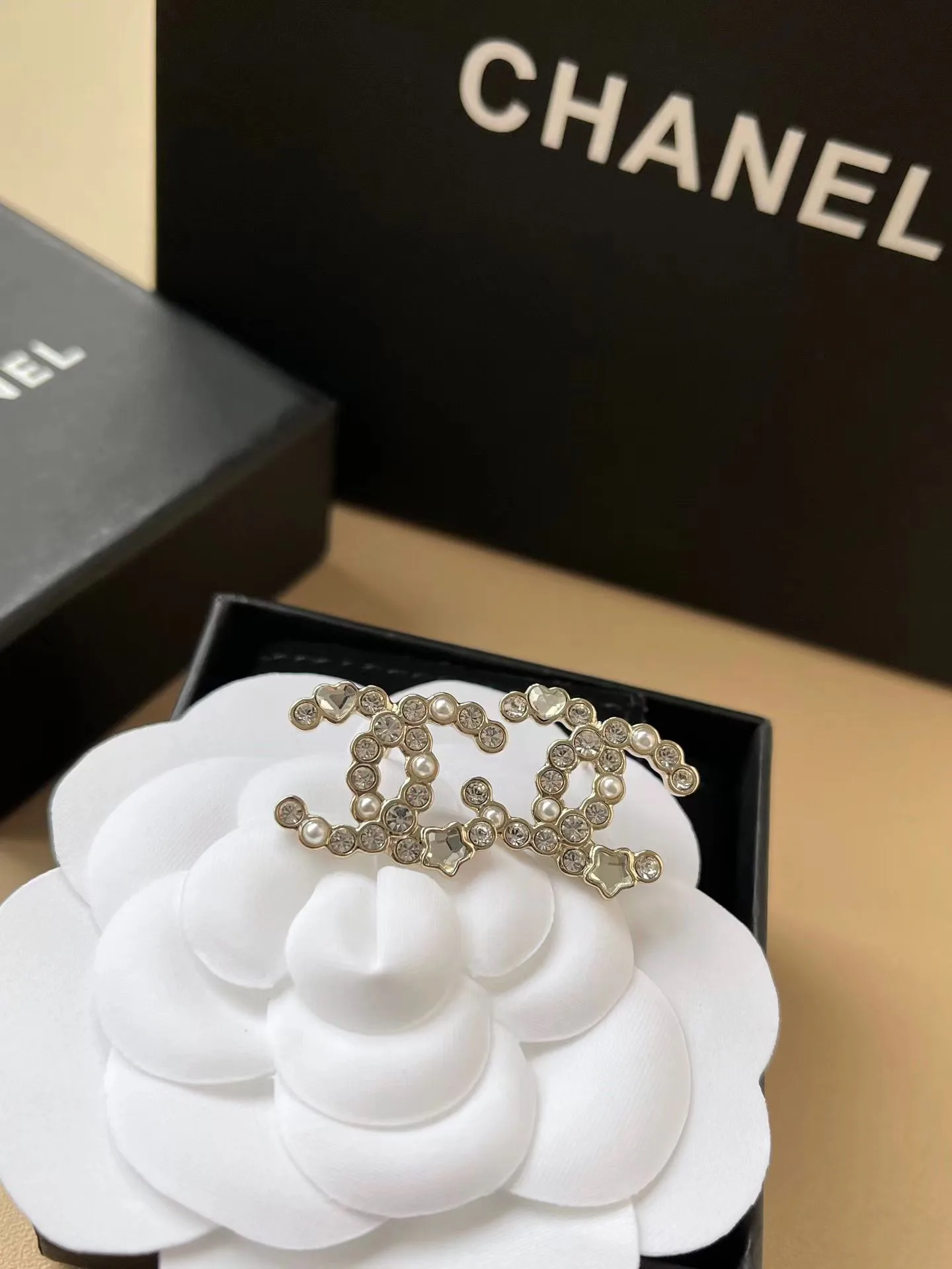 Бижутерия Chanel 1302357
