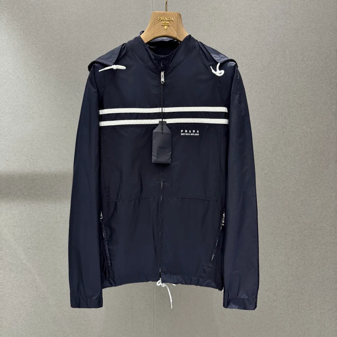 Куртки И Пуховики Мужские Prada 17635228