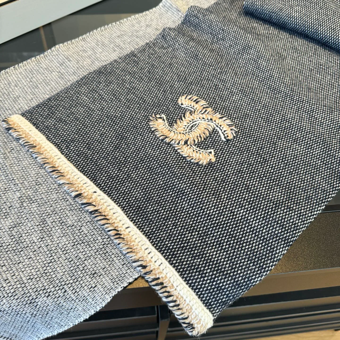 Шарфы Chanel 412339