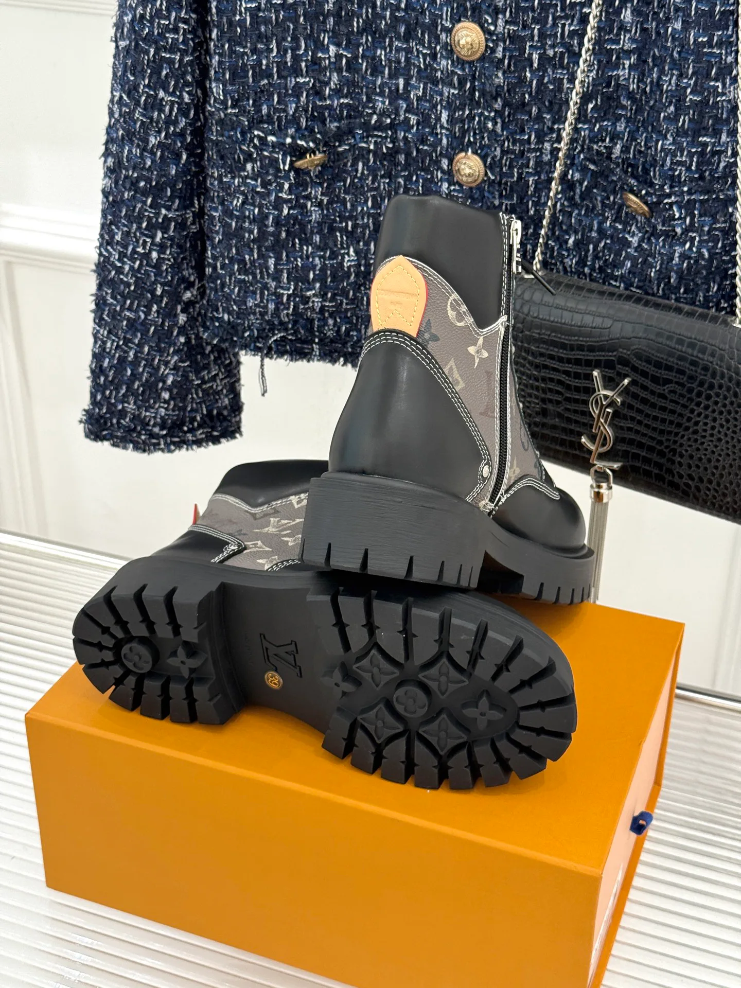 Ботинки Мужские Louis Vuitton 18534822