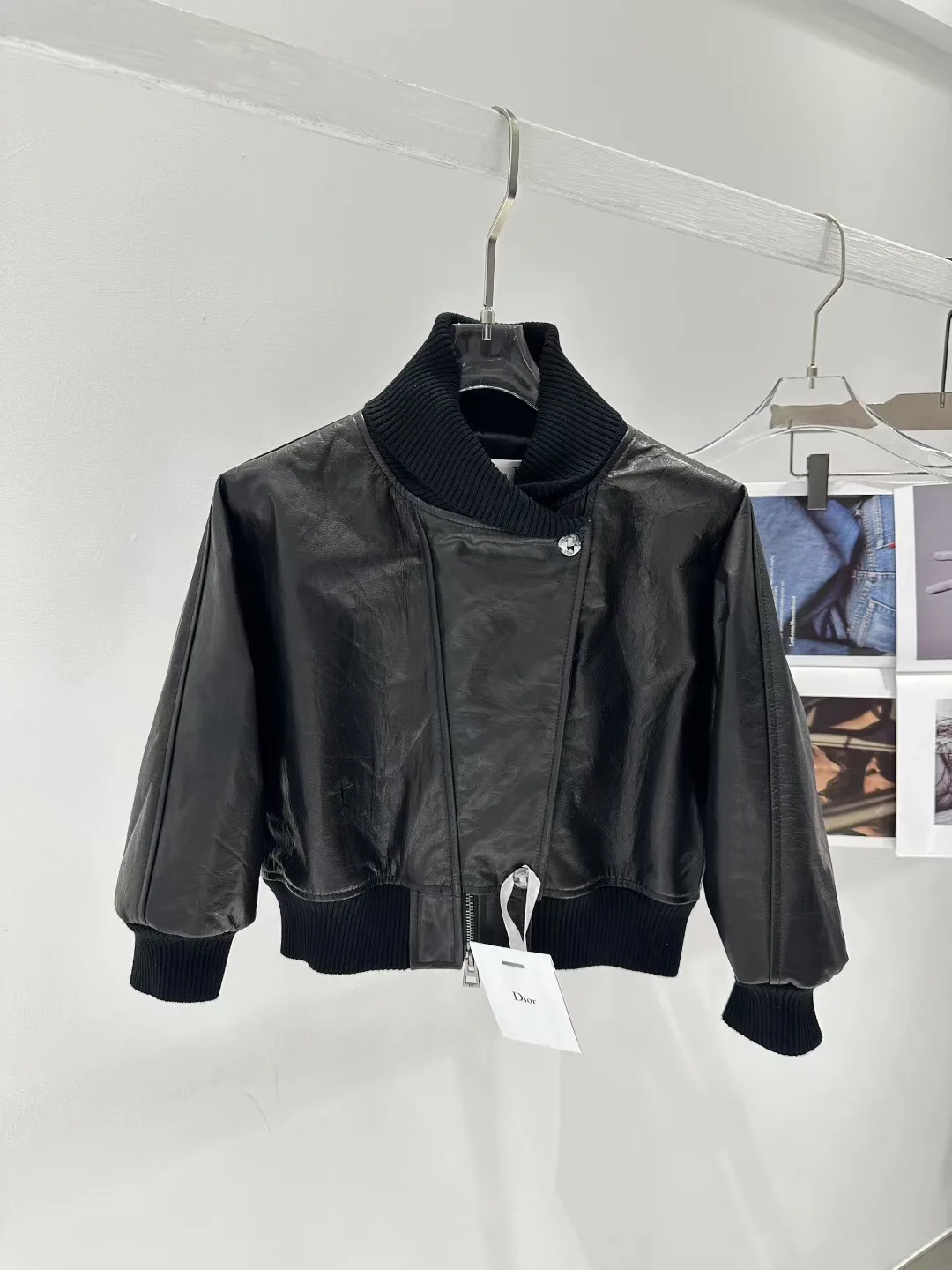 Кожаные Куртки И Дублёнки Женские Christian Dior 11700627