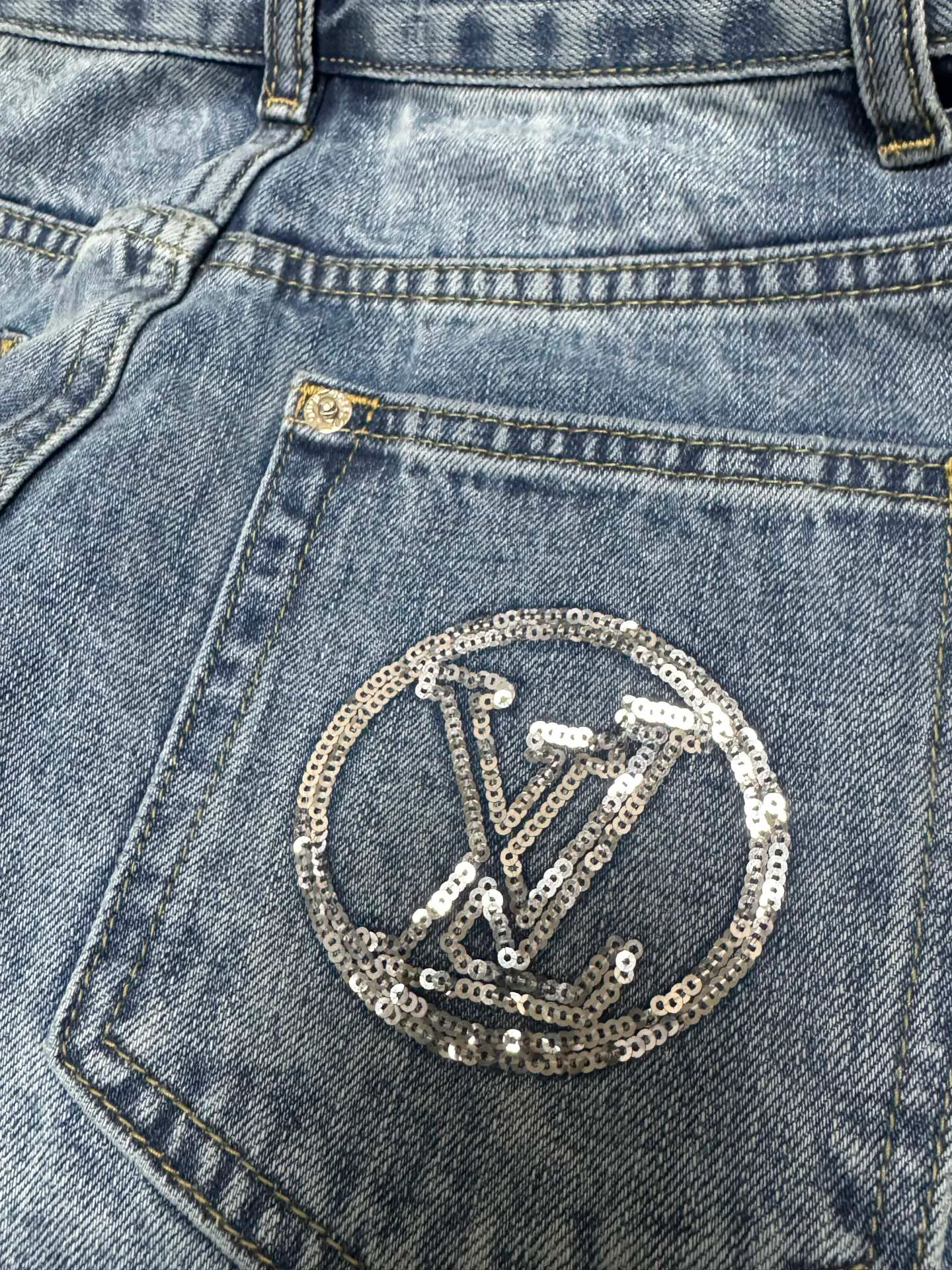 Брюки Женские Louis Vuitton 11352813
