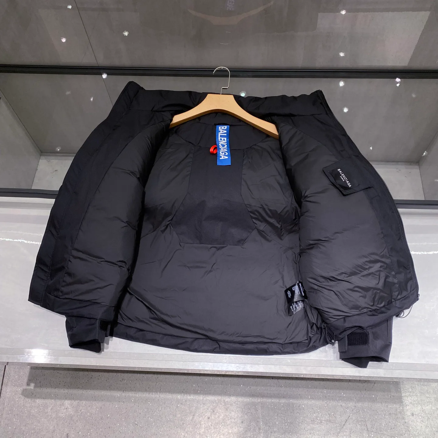 Куртки Мужские Balenciaga 566396