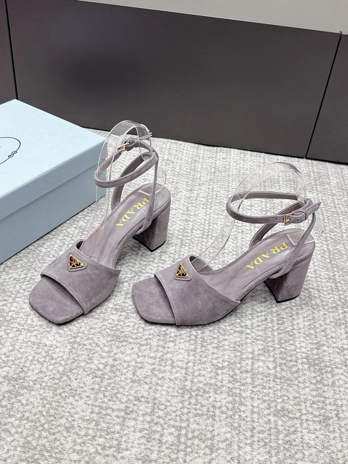Туфли Женские Prada 7184794