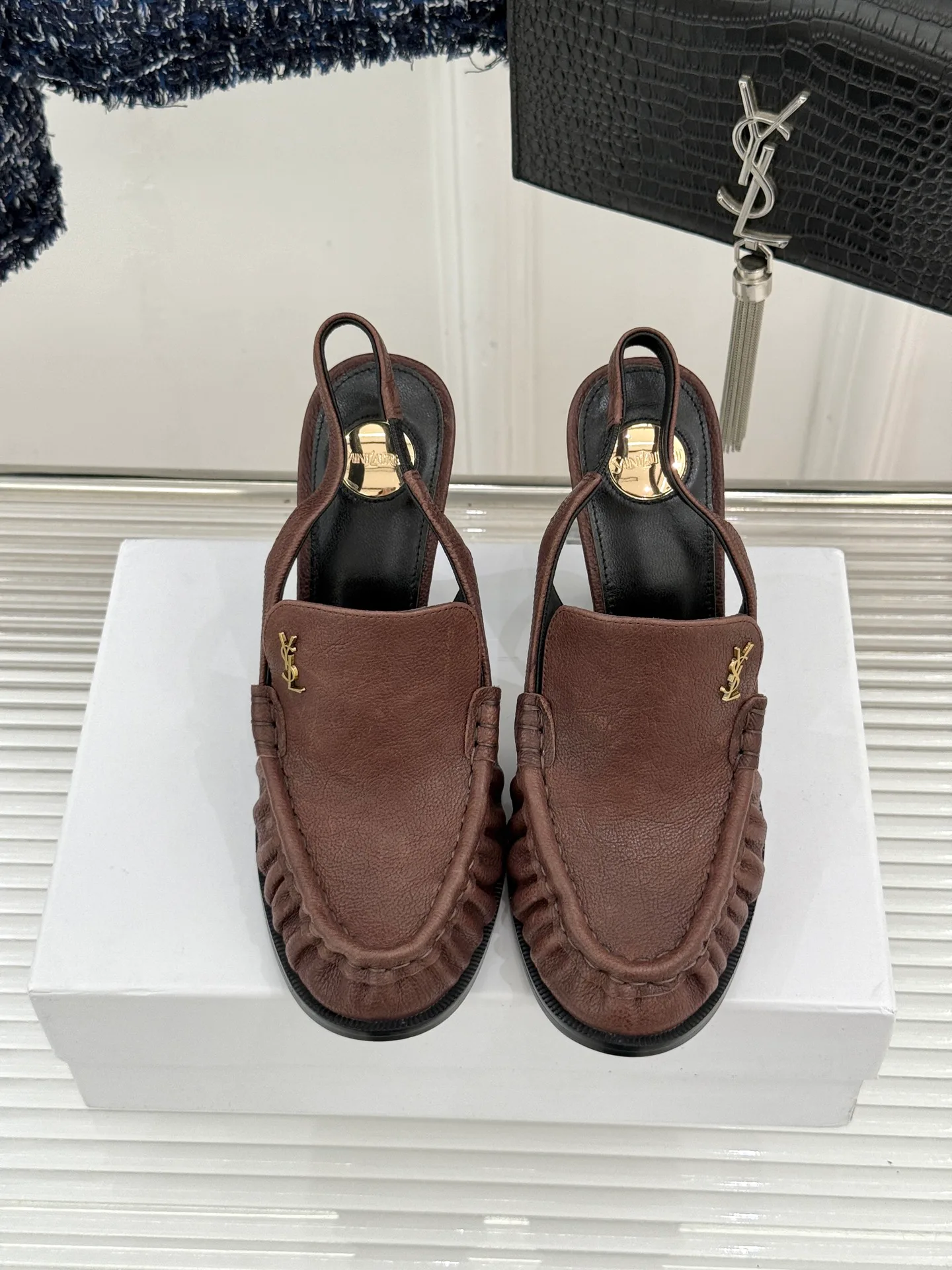 Босоножки Женские Saint Laurent 11312318