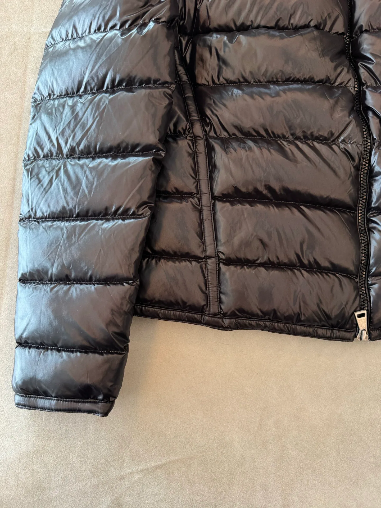 Куртки И Пуховики Женские Moncler 18829692