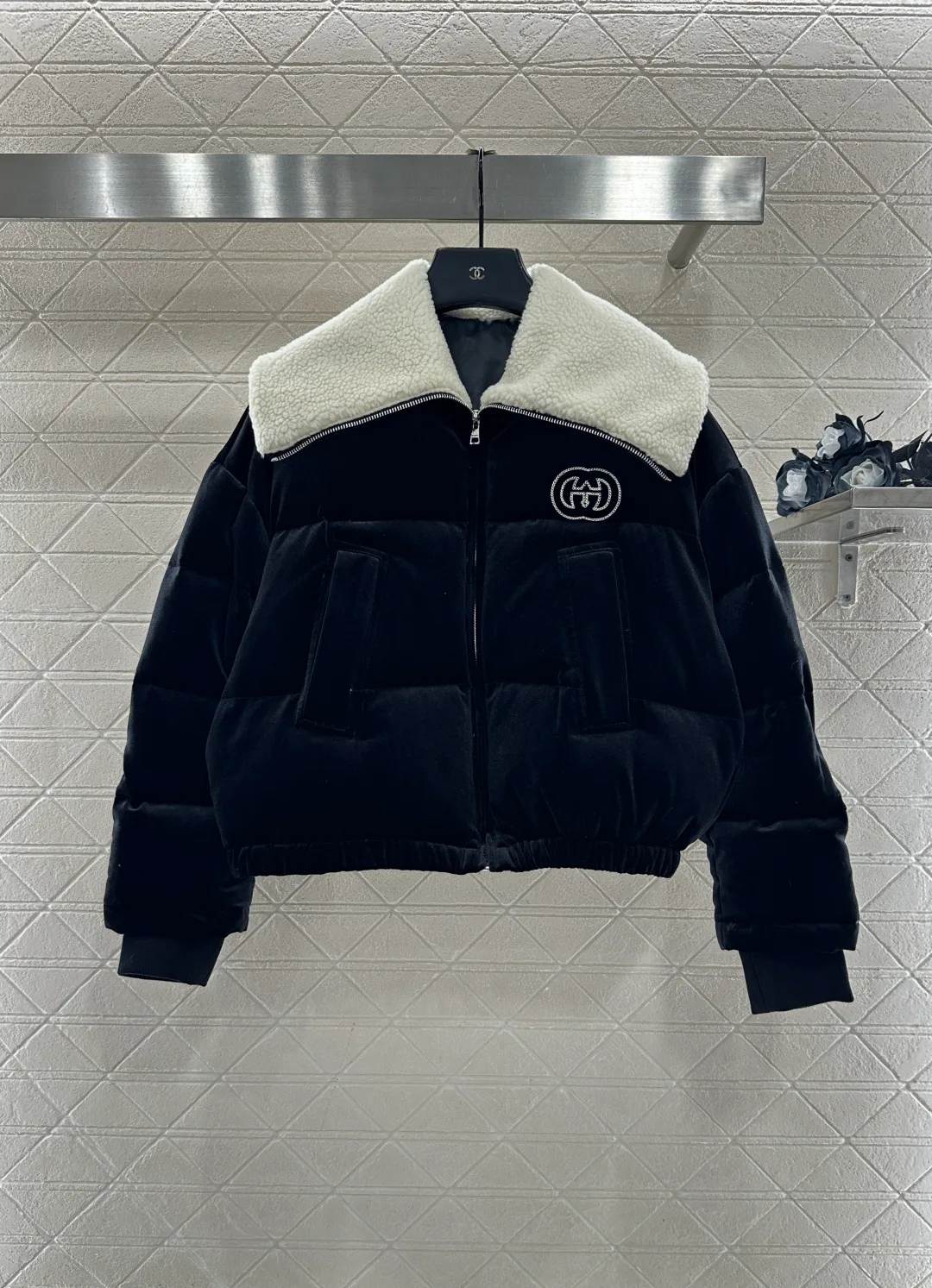 Куртки И Пуховики Женские Gucci 427825