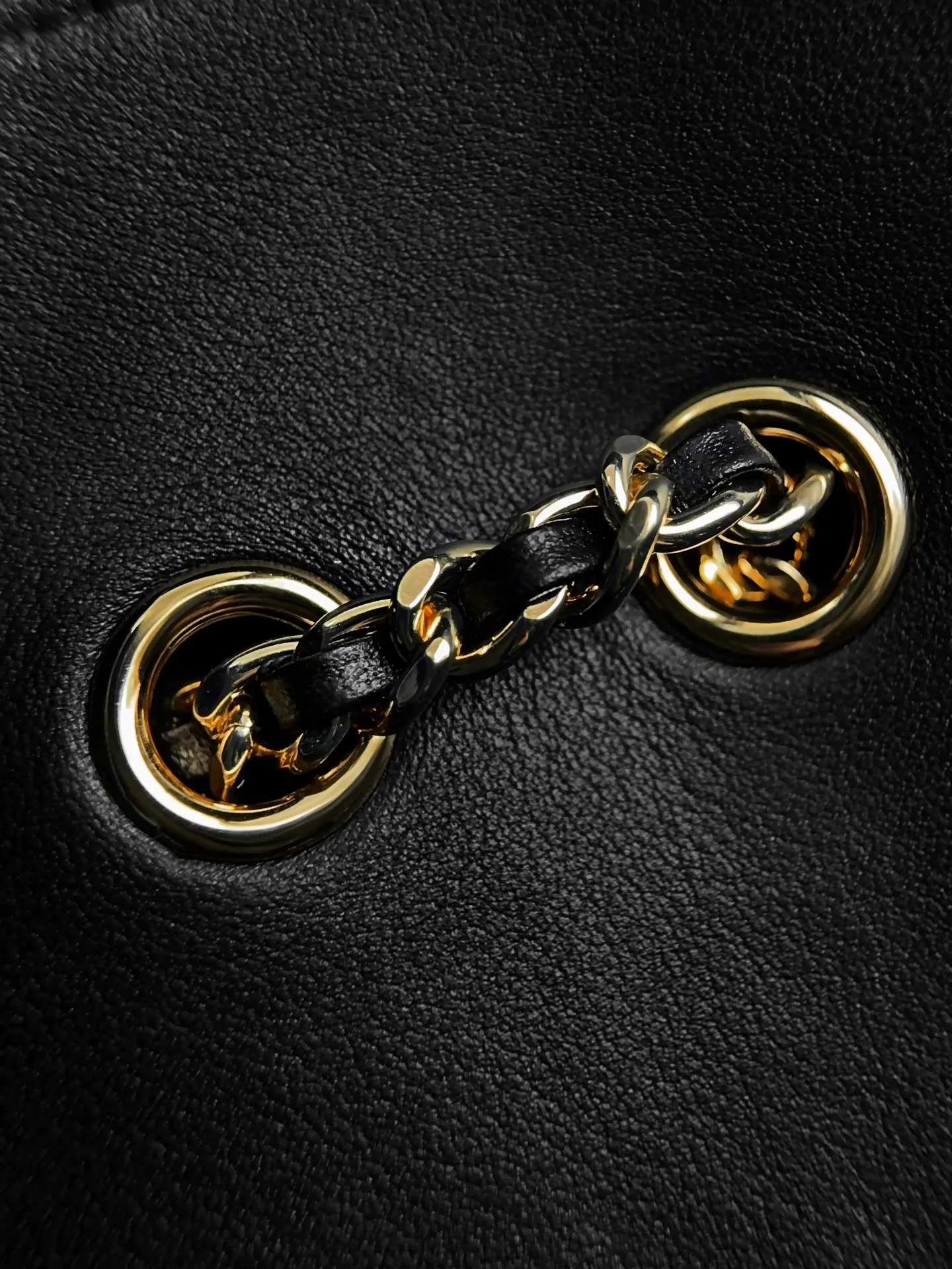 Классические Сумки Женские Chanel 18147652