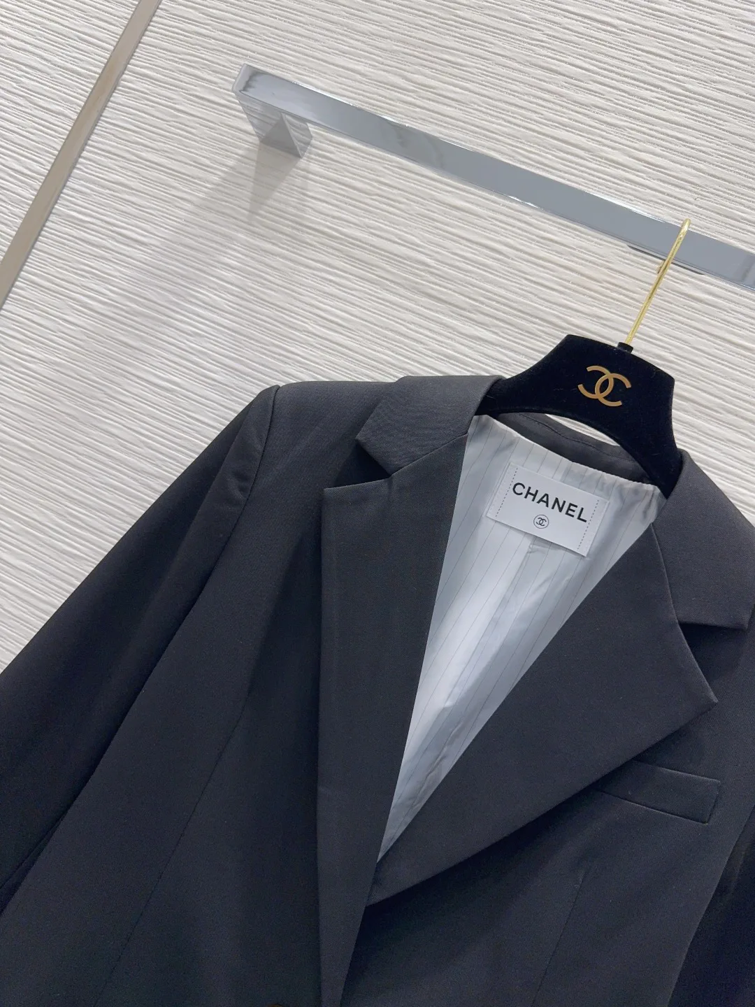 Жакеты Женские Chanel 18305712