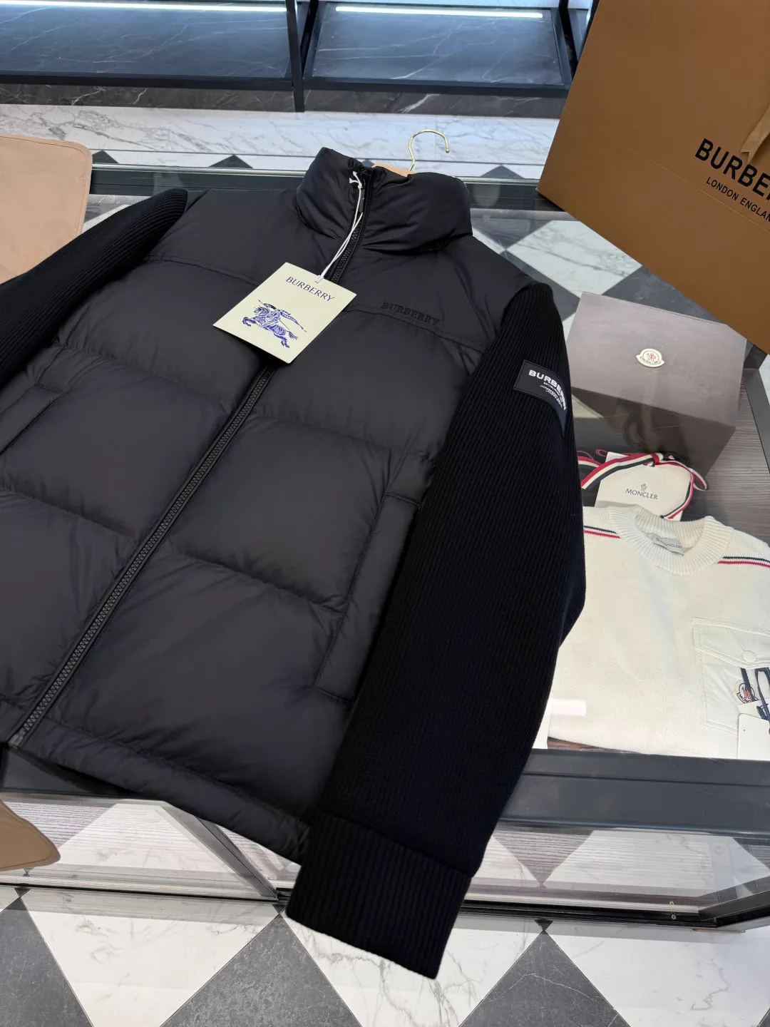 Куртки И Пуховики Женские Burberry 18007672