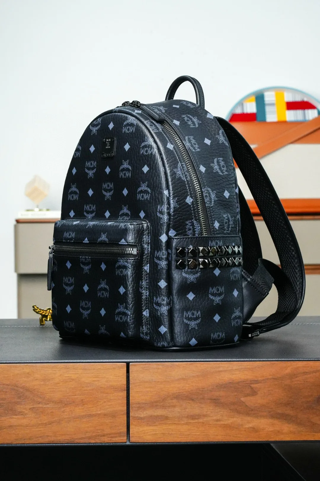 Классические Сумки Женские Mcm 13208840