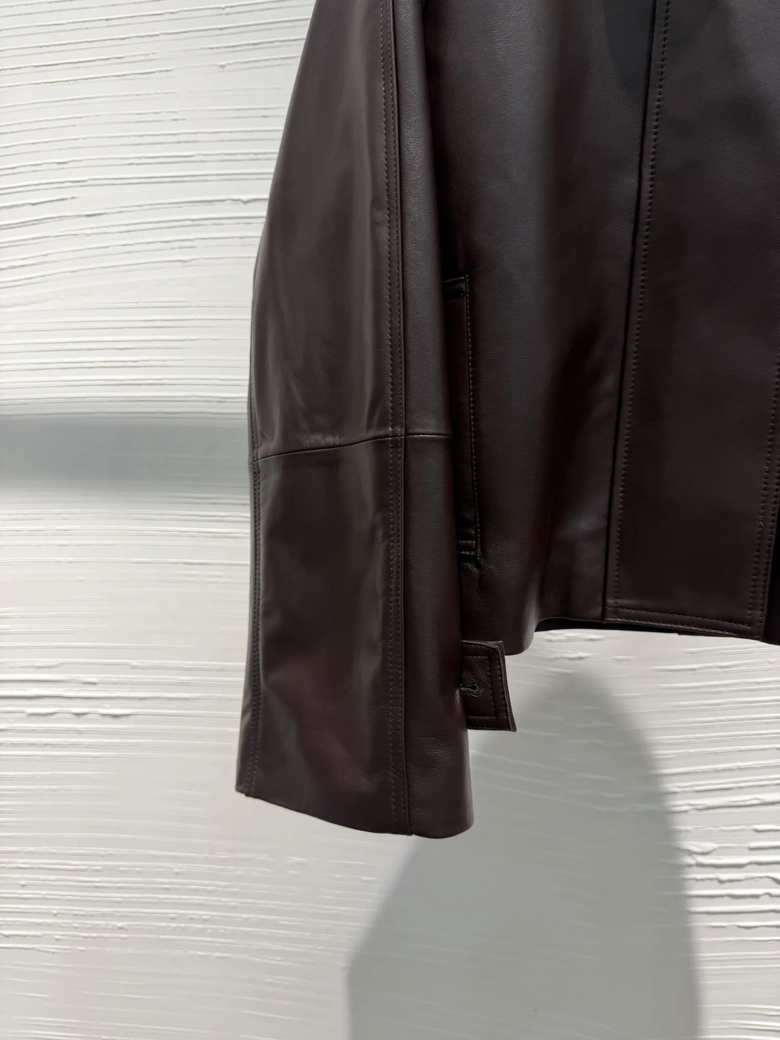 Кожаные Куртки И Дублёнки Женские Loewe 5067785