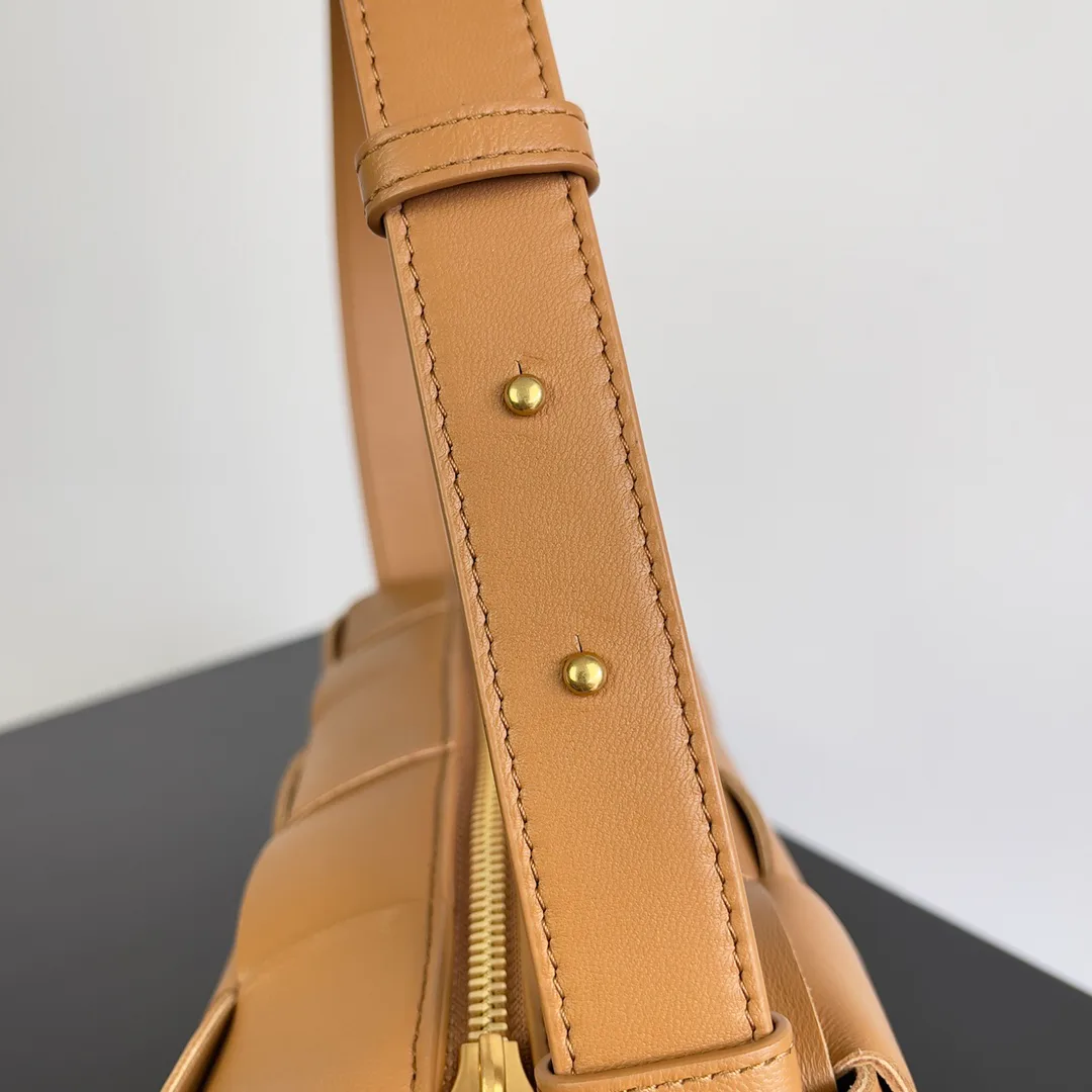 Сумки На Ремне Женские Bottega Veneta 368712