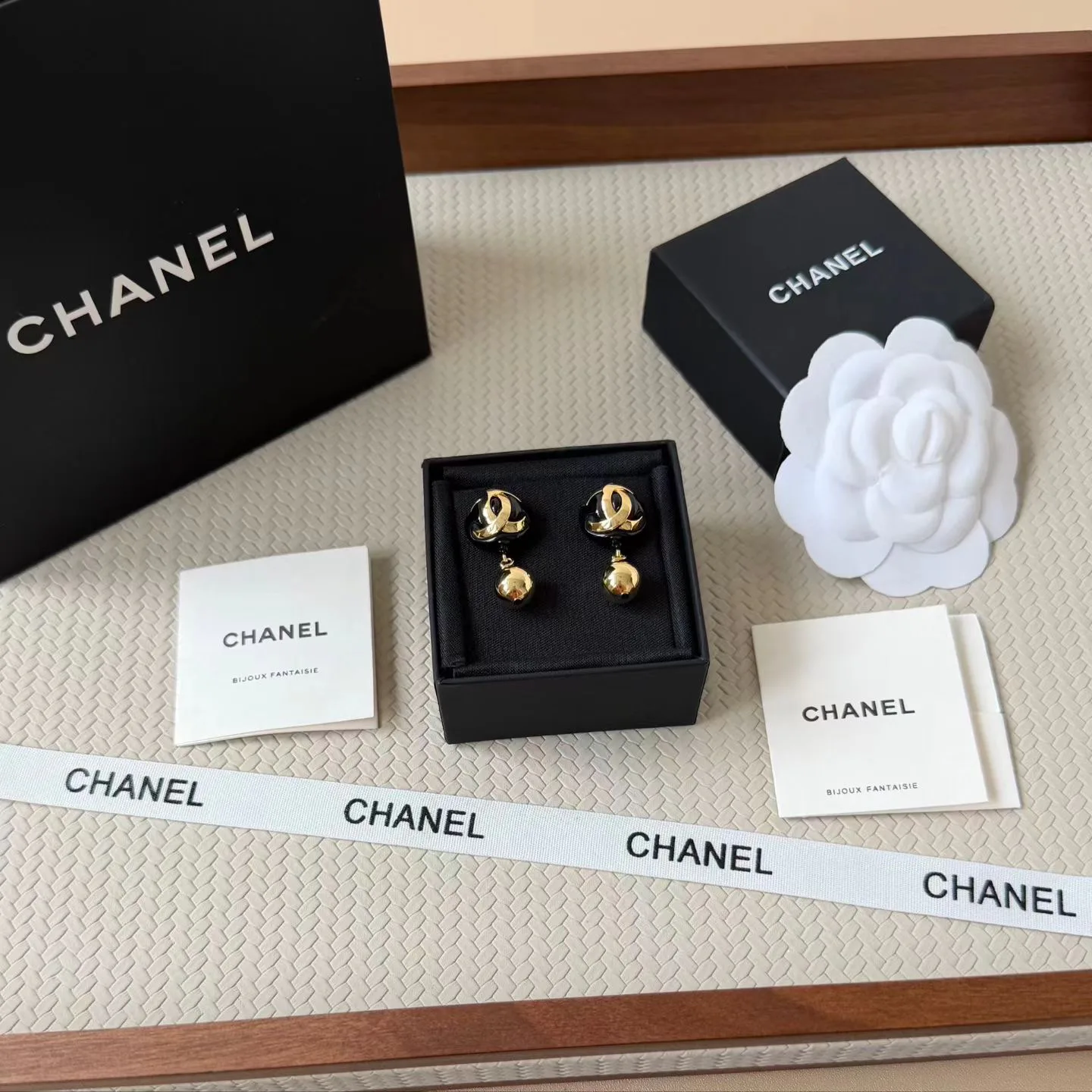 Бижутерия Chanel 18122998
