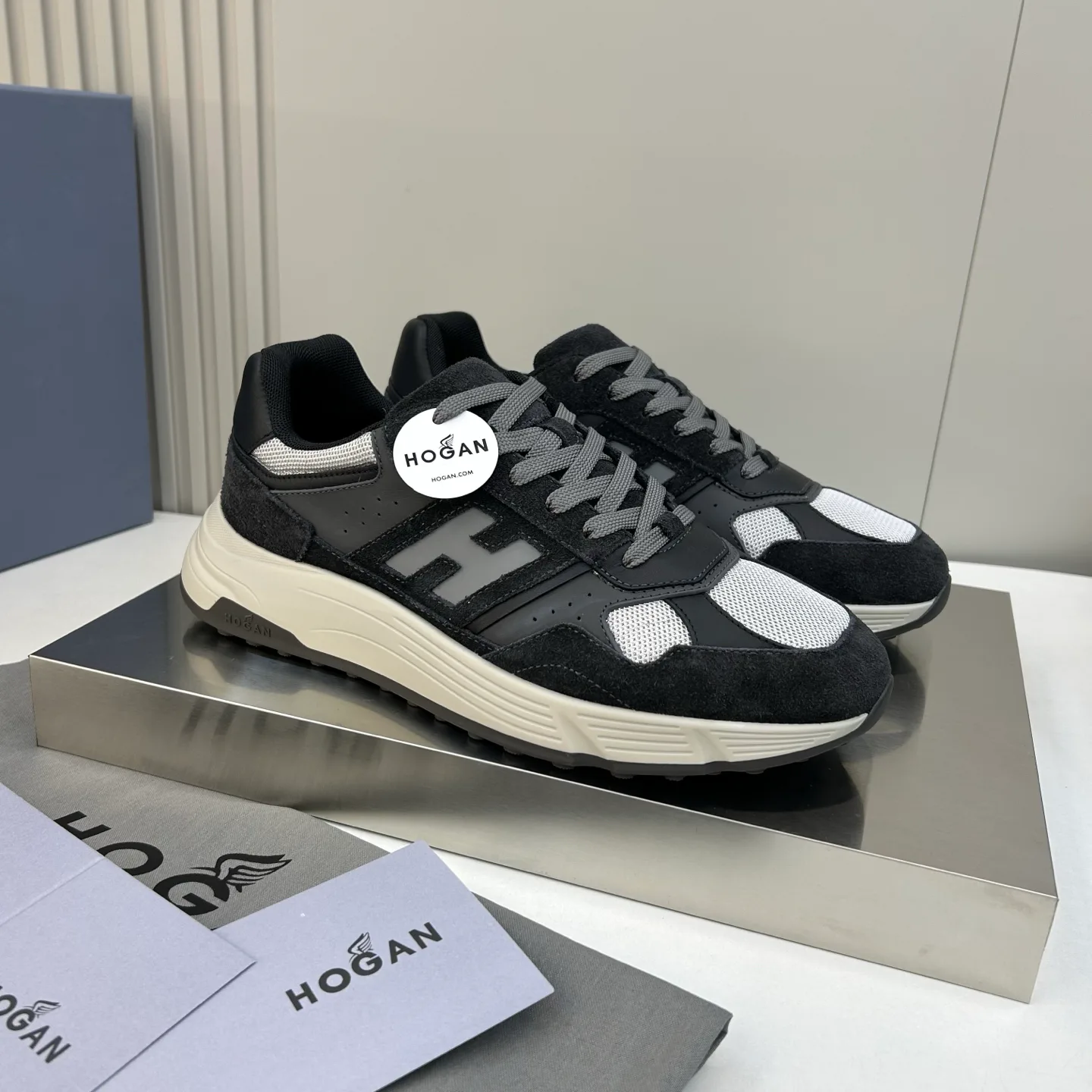 Кроссовки Мужские Hogan 17280336