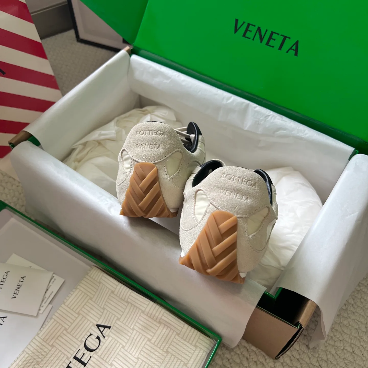 Кроссовки Женские Bottega Veneta 11565975