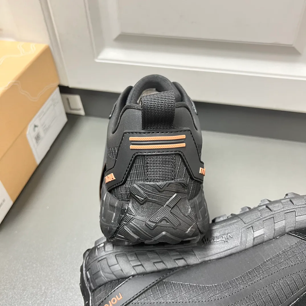 Кроссовки Женские Zegna 166245