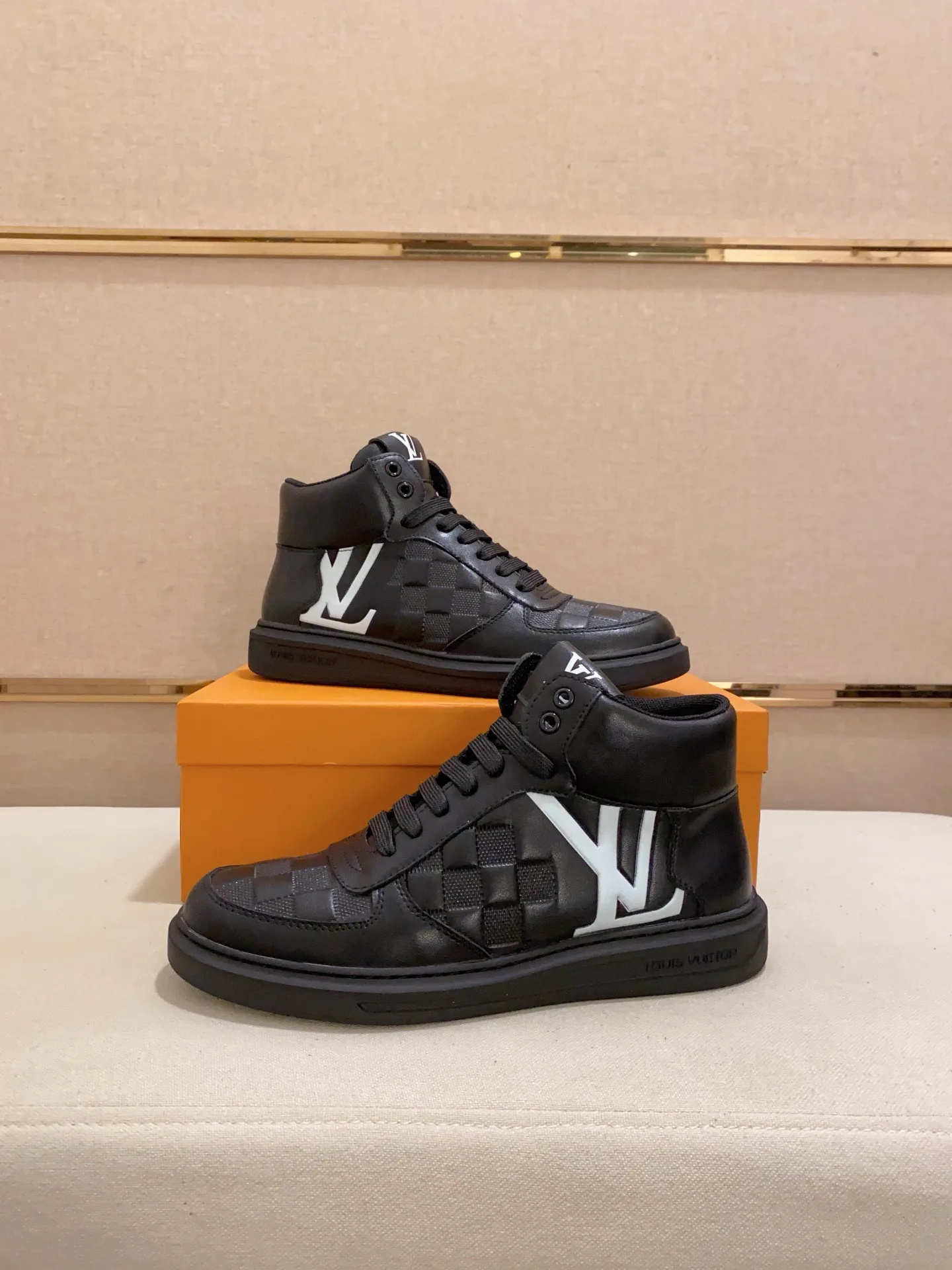 Кеды Мужские Louis Vuitton 1062370