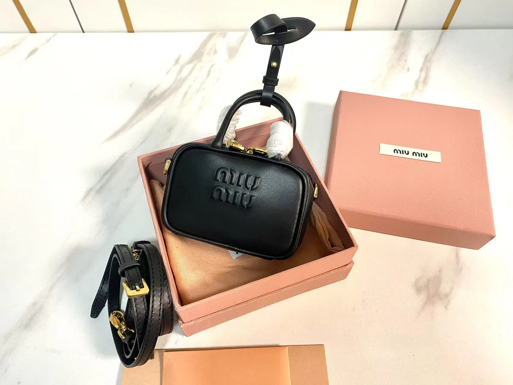 Сумки На Ремне Женские Miu Miu 17395