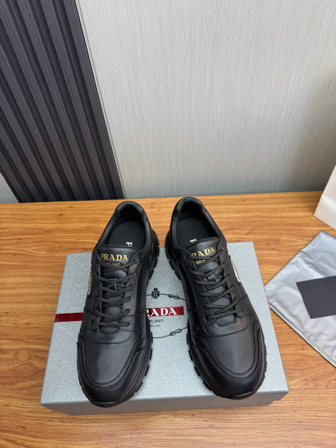 Кроссовки Мужские Prada 18039813