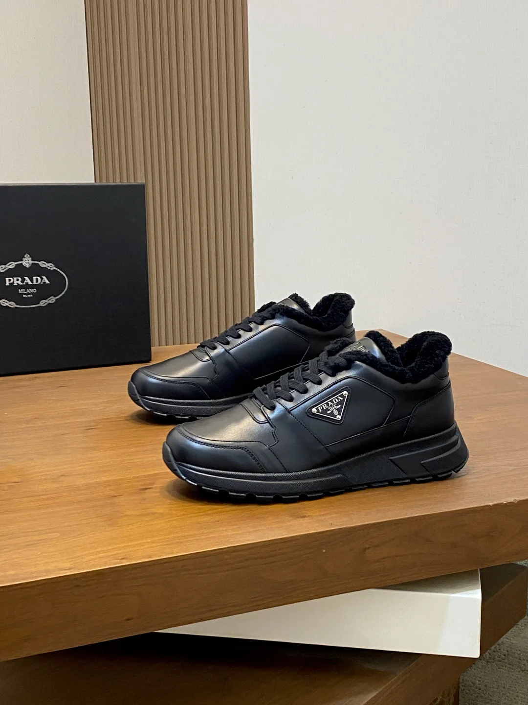Кроссовки Мужские Prada 19710880