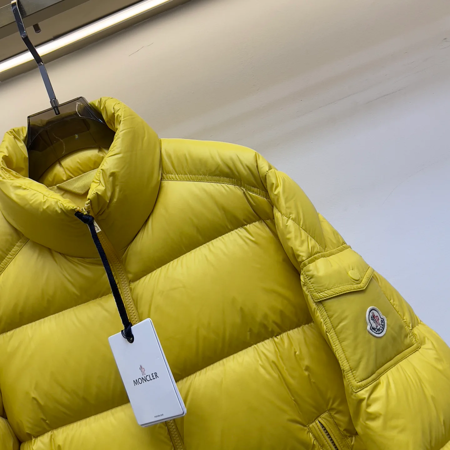 Куртки И Пуховики Женские Moncler 915543