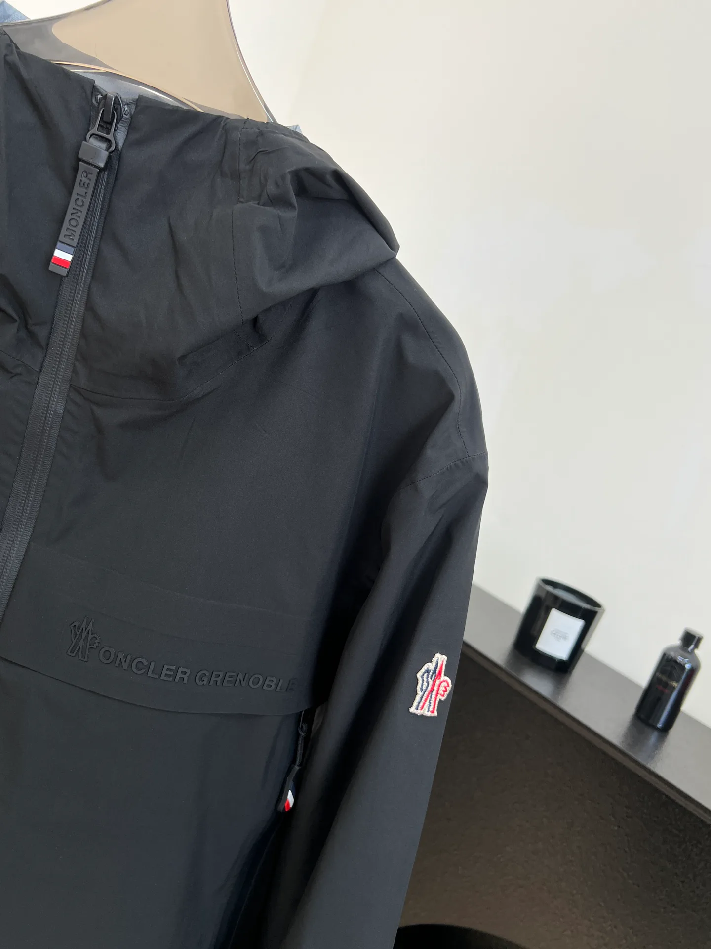 Куртки И Пуховики Мужские Moncler 2993435