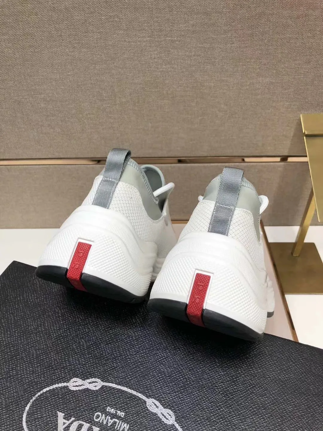 Кроссовки Мужские Prada 10844549