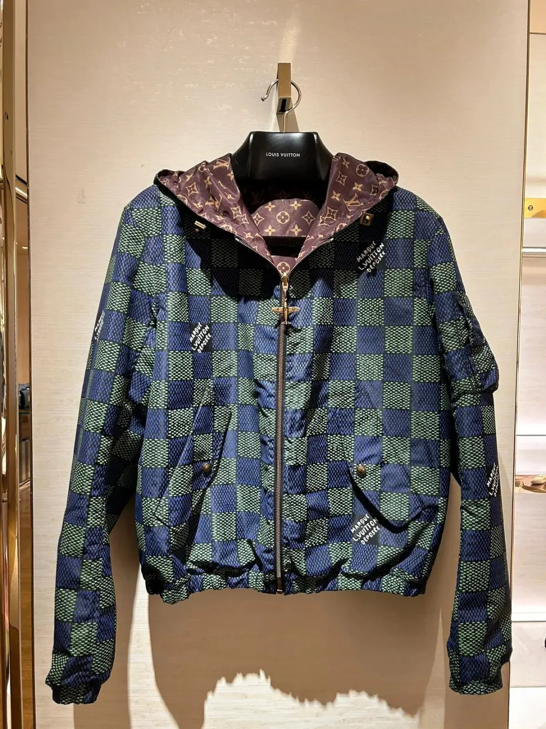 Куртки И Пуховики Мужские Louis Vuitton 11068136